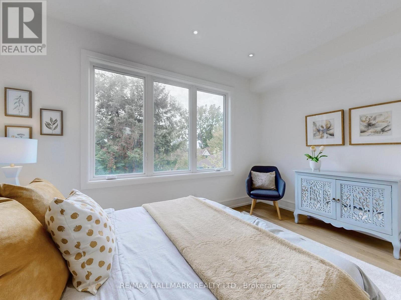 5 Wadsworth Boulevard, Toronto, Ontario  M9N 2G3 - Photo 14 - W12421133