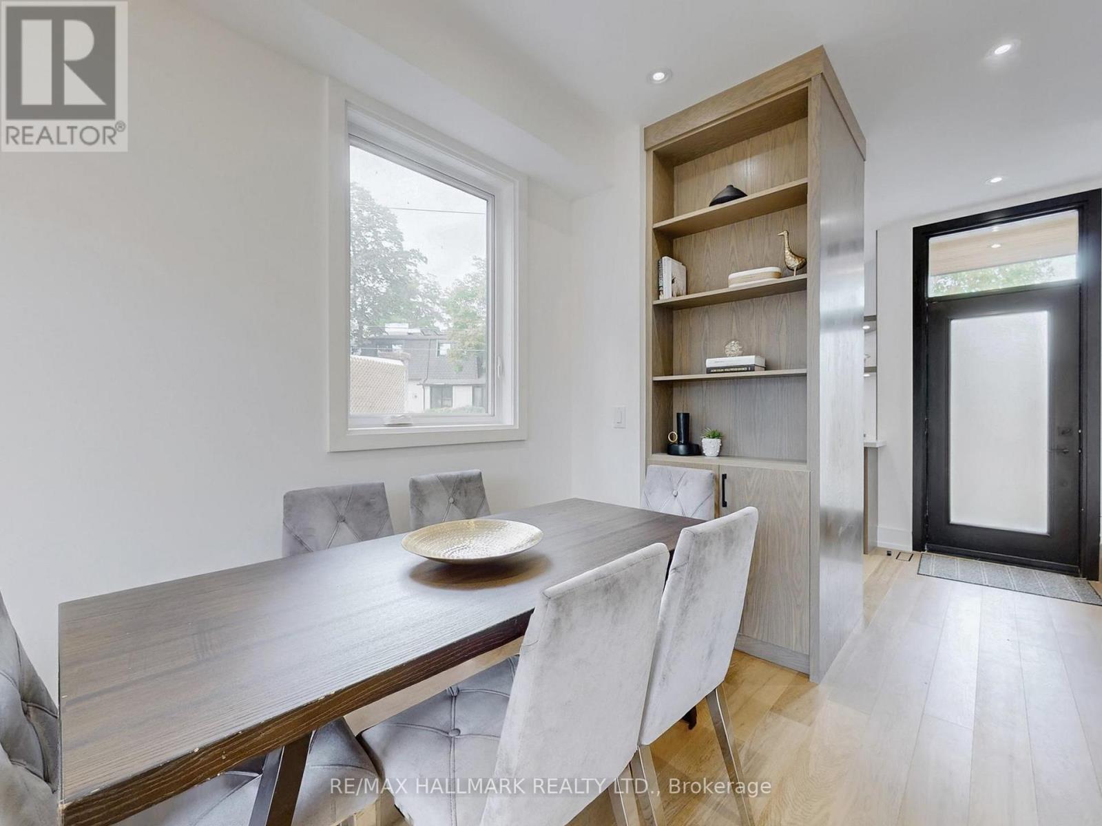 5 Wadsworth Boulevard, Toronto, Ontario  M9N 2G3 - Photo 6 - W12421133