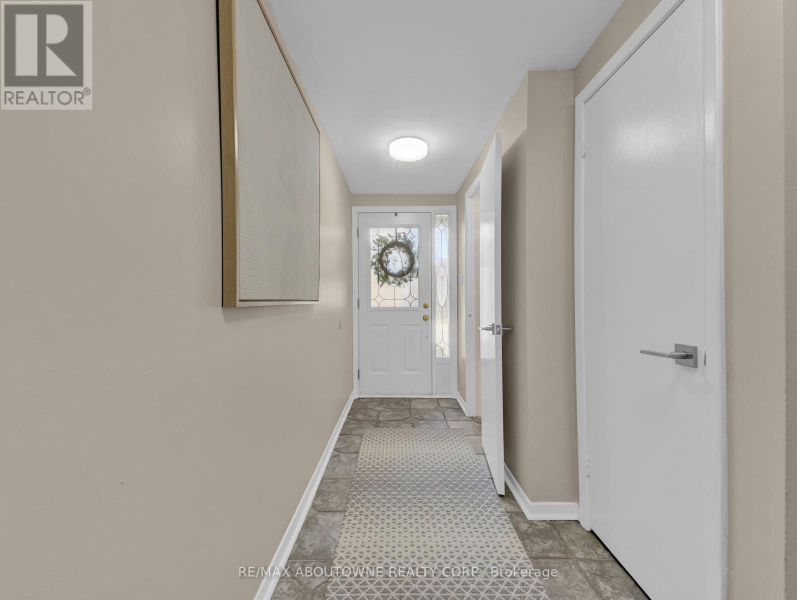 3 - 371 Bronte Street S, Milton, Ontario  L9T 3K5 - Photo 8 - W12421159