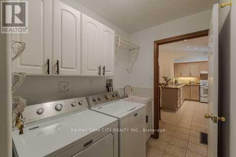 36 - 19 Hanlon Place, Brant, Ontario  N3L 4E8 - Photo 13 - X12421022