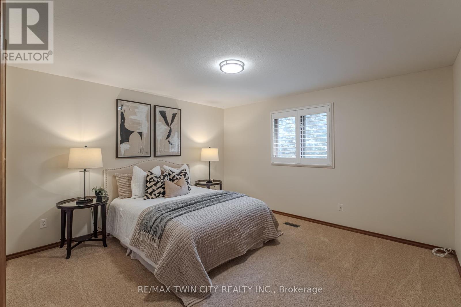 36 - 19 Hanlon Place, Brant, Ontario  N3L 4E8 - Photo 19 - X12421022