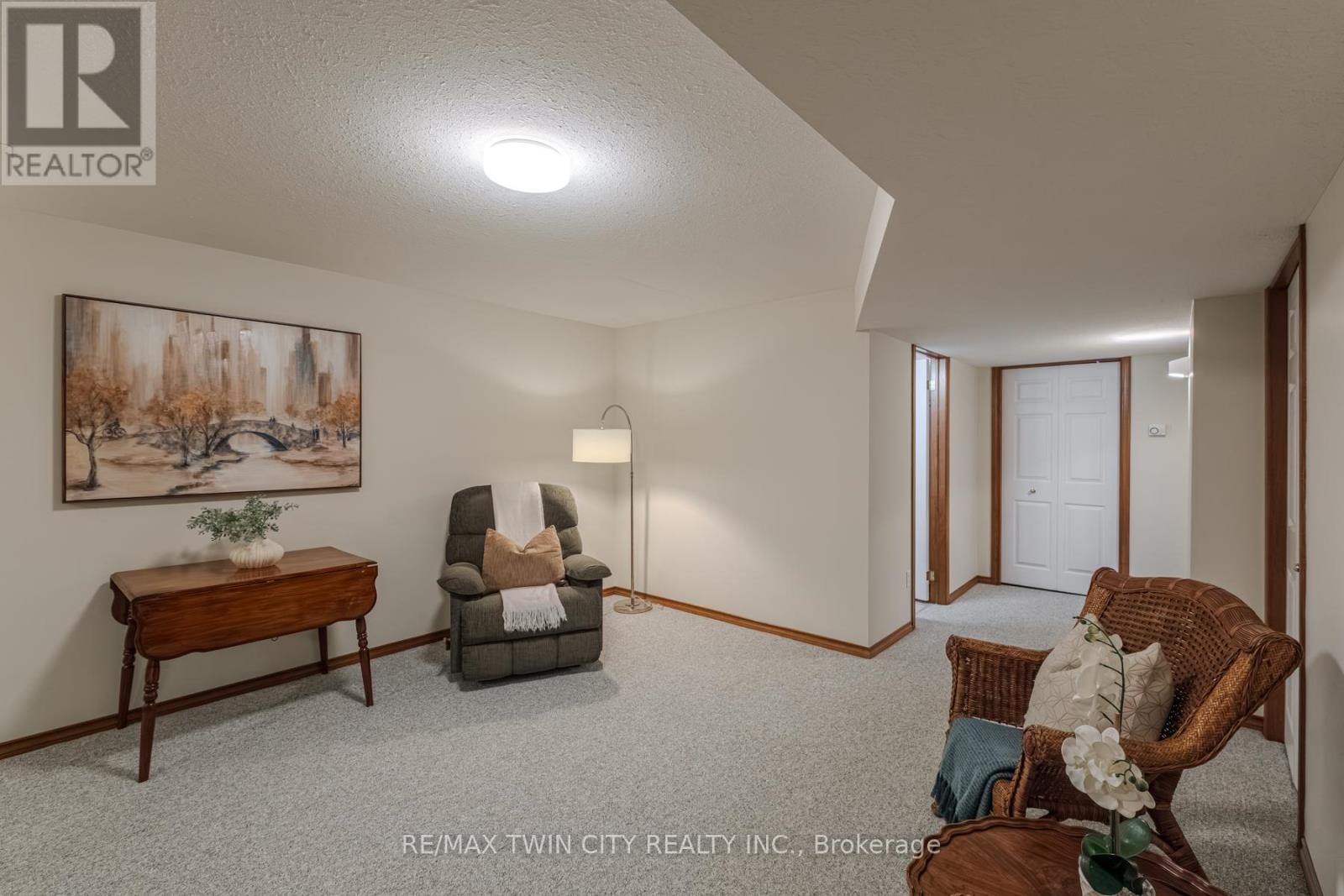36 - 19 Hanlon Place, Brant, Ontario  N3L 4E8 - Photo 30 - X12421022