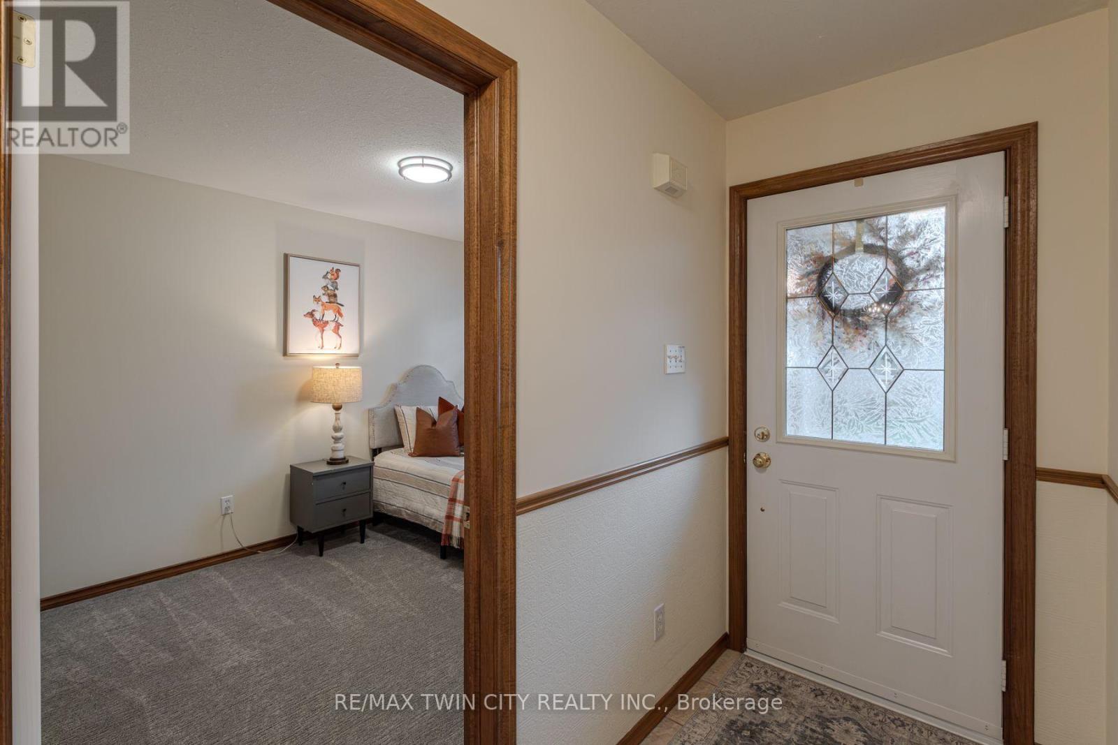 36 - 19 Hanlon Place, Brant, Ontario  N3L 4E8 - Photo 4 - X12421022