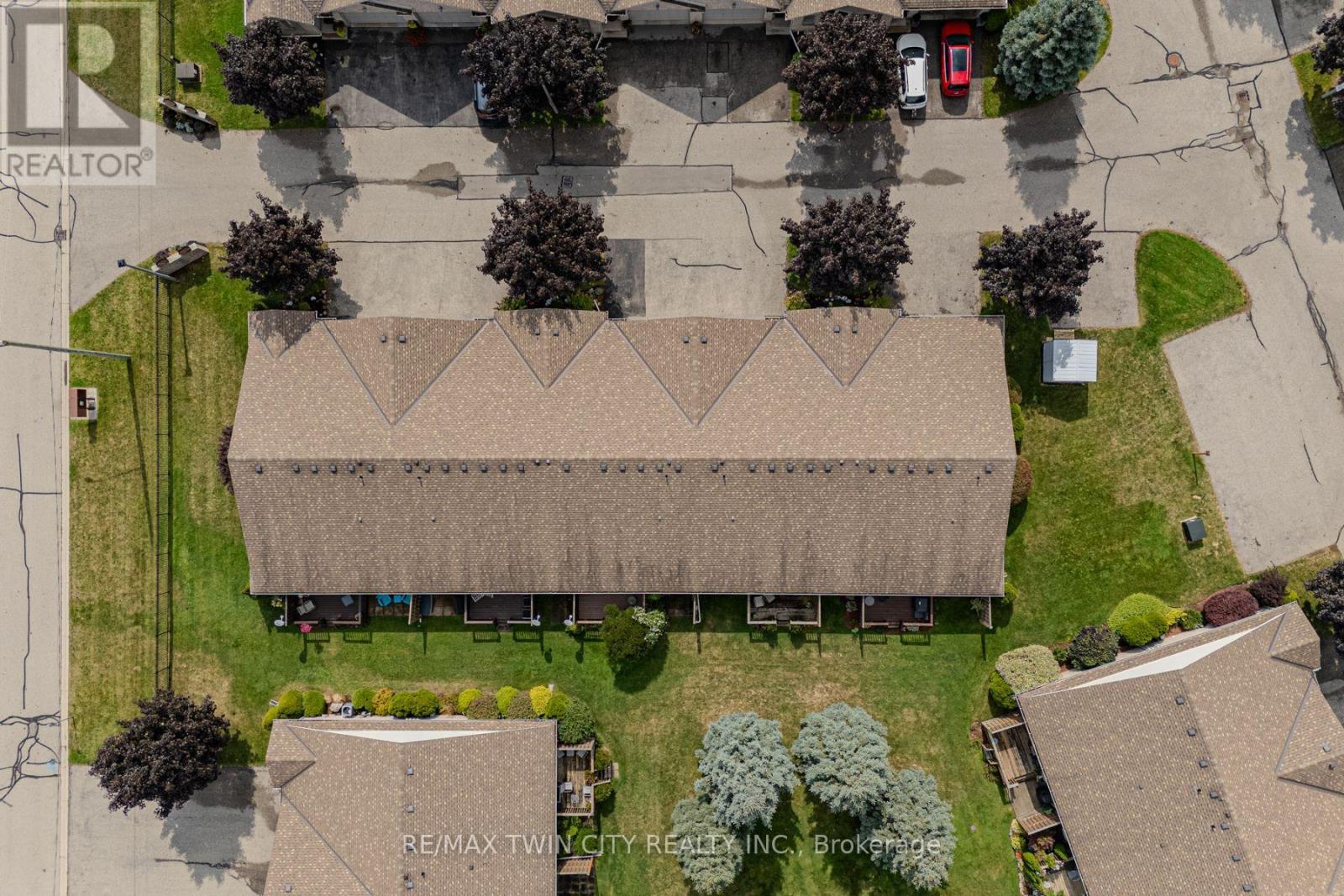36 - 19 Hanlon Place, Brant, Ontario  N3L 4E8 - Photo 42 - X12421022