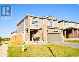 107 Byers Street, London South (South W), Ca