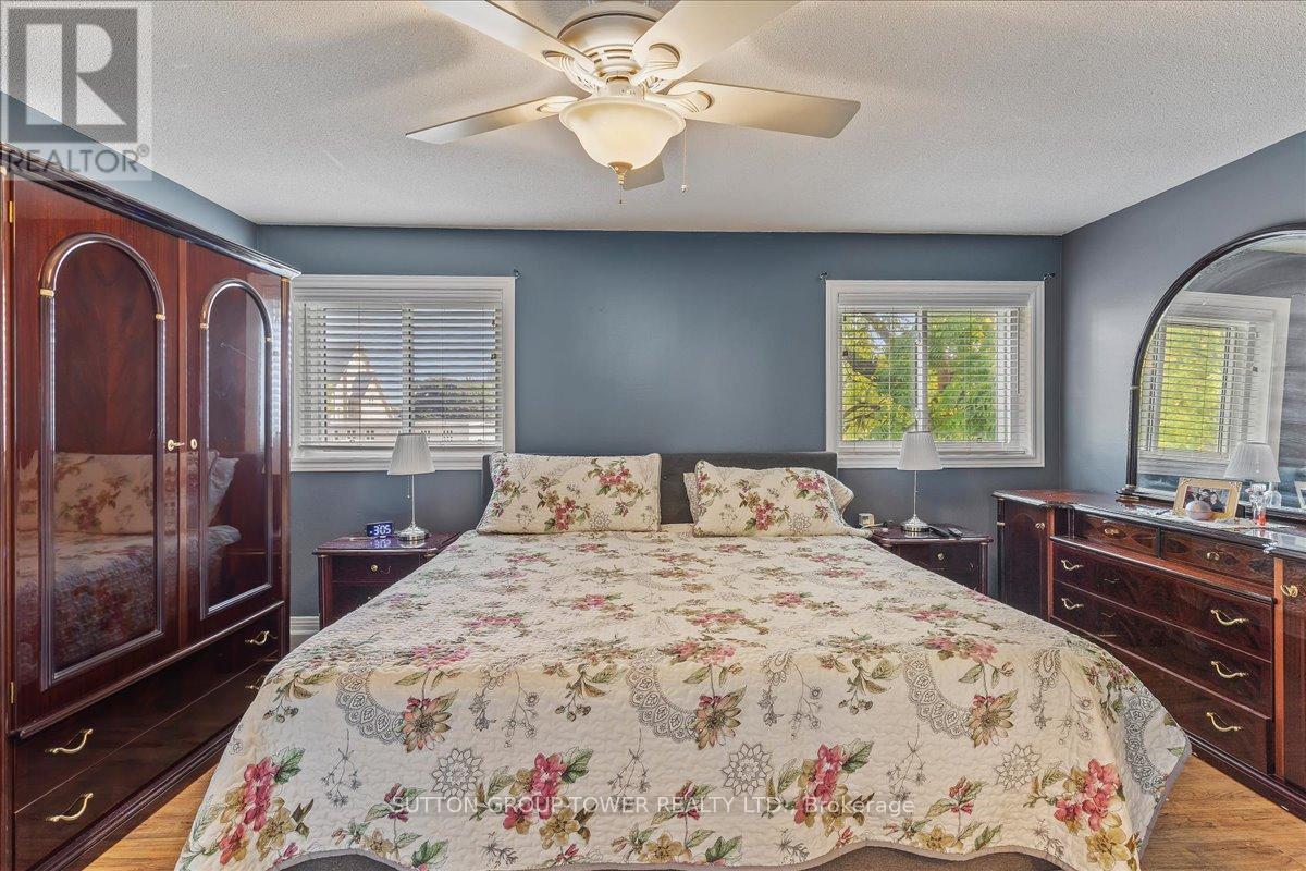 25 Bute Street, North Dumfries, Ontario  N0B 1E0 - Photo 17 - X12421118