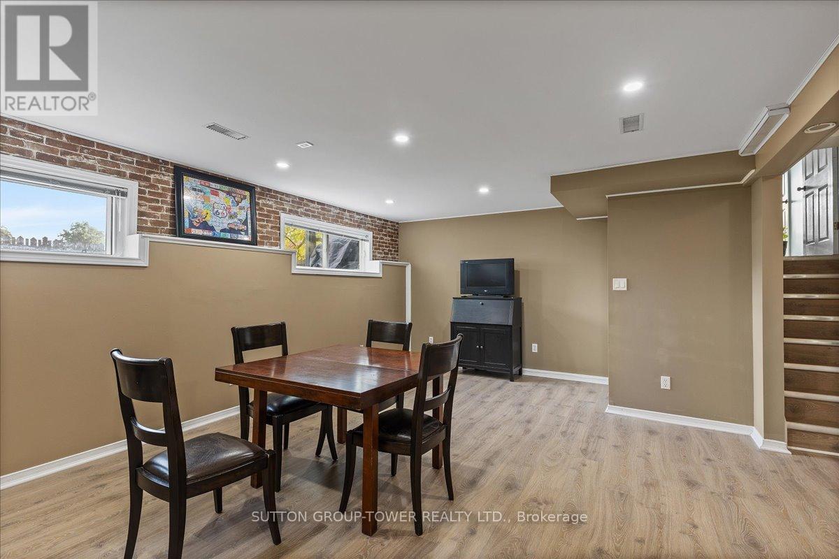 25 Bute Street, North Dumfries, Ontario  N0B 1E0 - Photo 26 - X12421118
