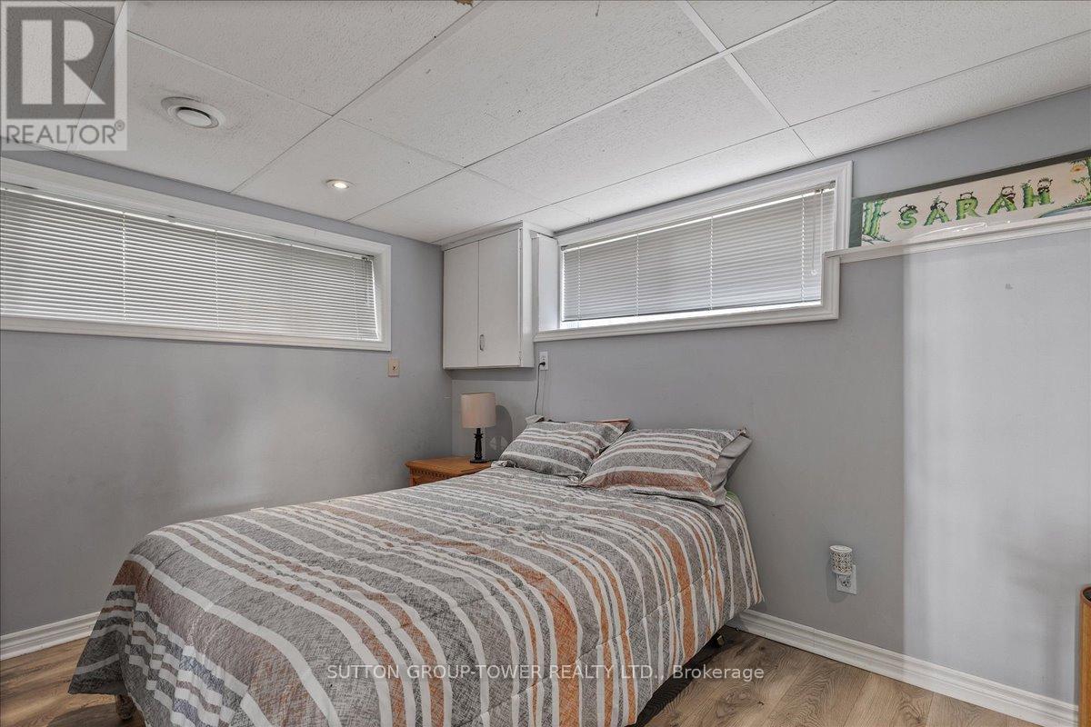 25 Bute Street, North Dumfries, Ontario  N0B 1E0 - Photo 28 - X12421118