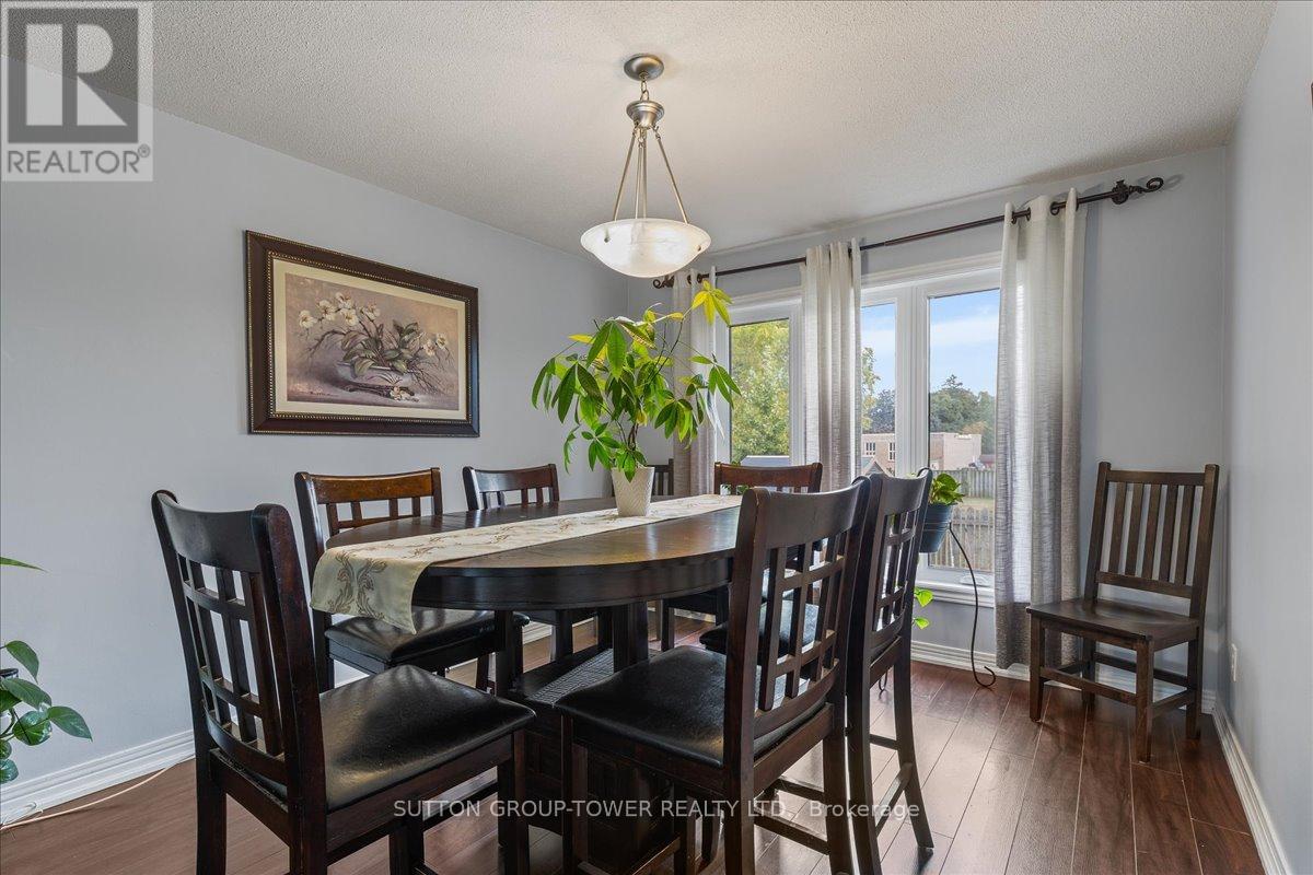 25 Bute Street, North Dumfries, Ontario  N0B 1E0 - Photo 6 - X12421118