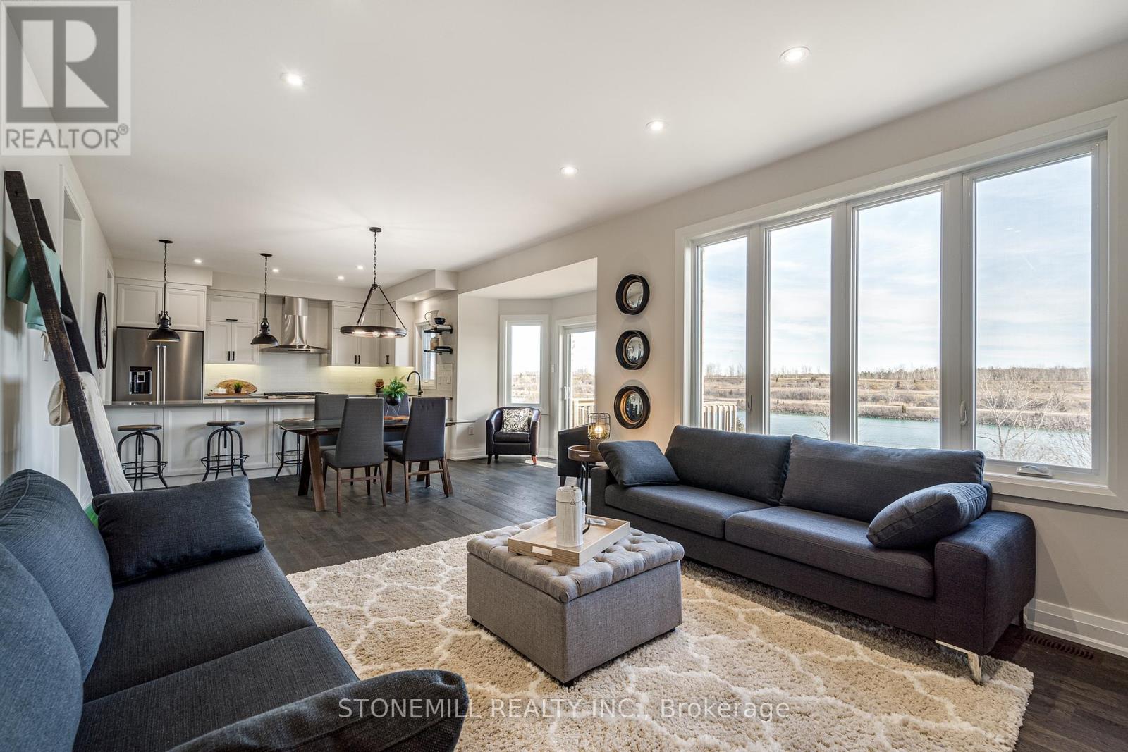 156 Shoreview Drive, Welland, Ontario  L3B 0H3 - Photo 19 - X12421143