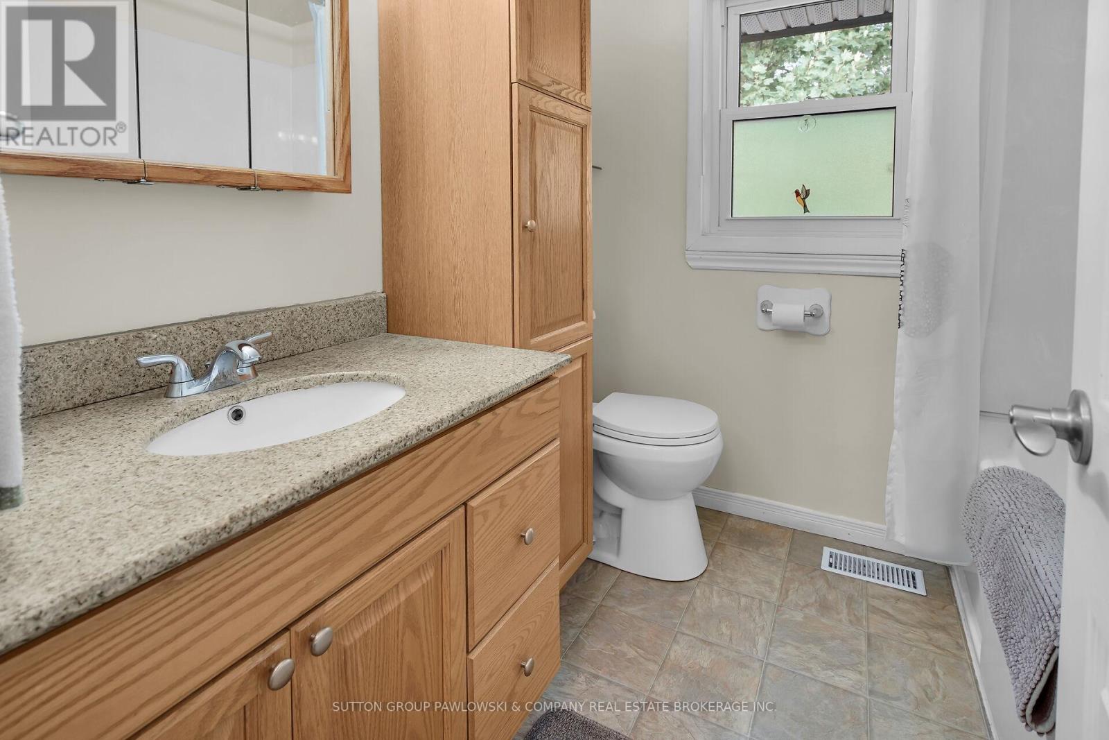 539 Viscount Road, London South, Ontario  N6J 2Y1 - Photo 24 - X12332416
