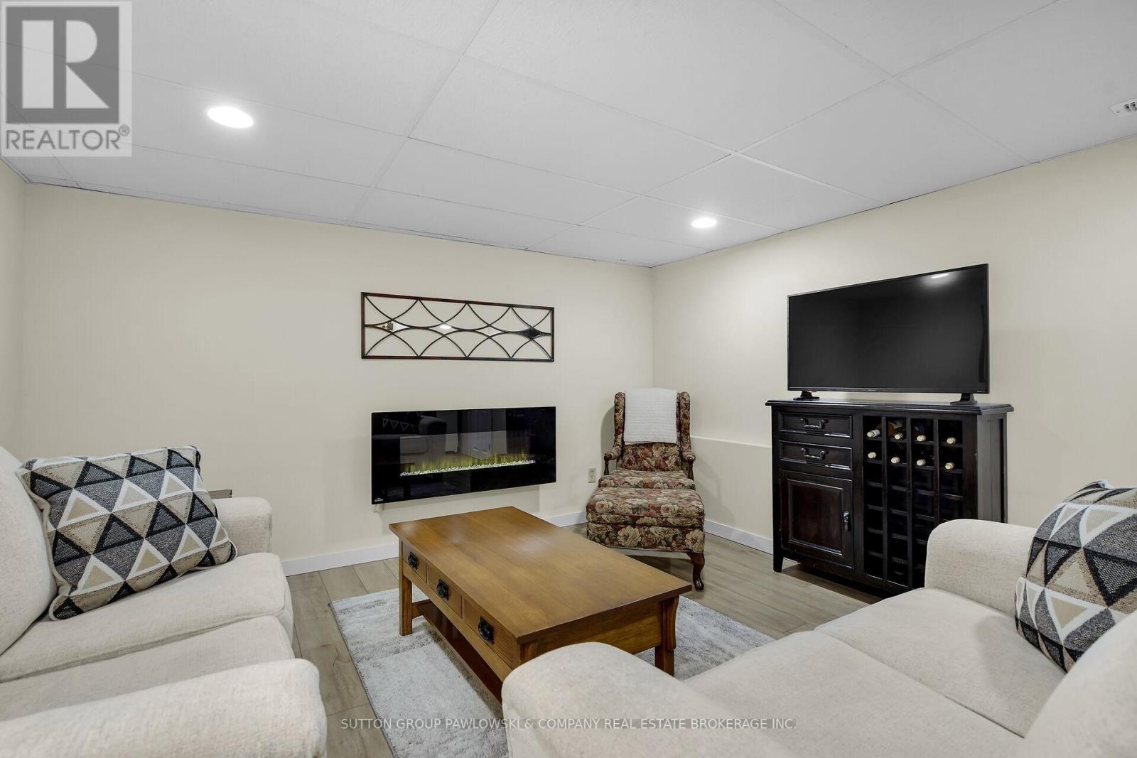 539 Viscount Road, London South, Ontario  N6J 2Y1 - Photo 27 - X12332416