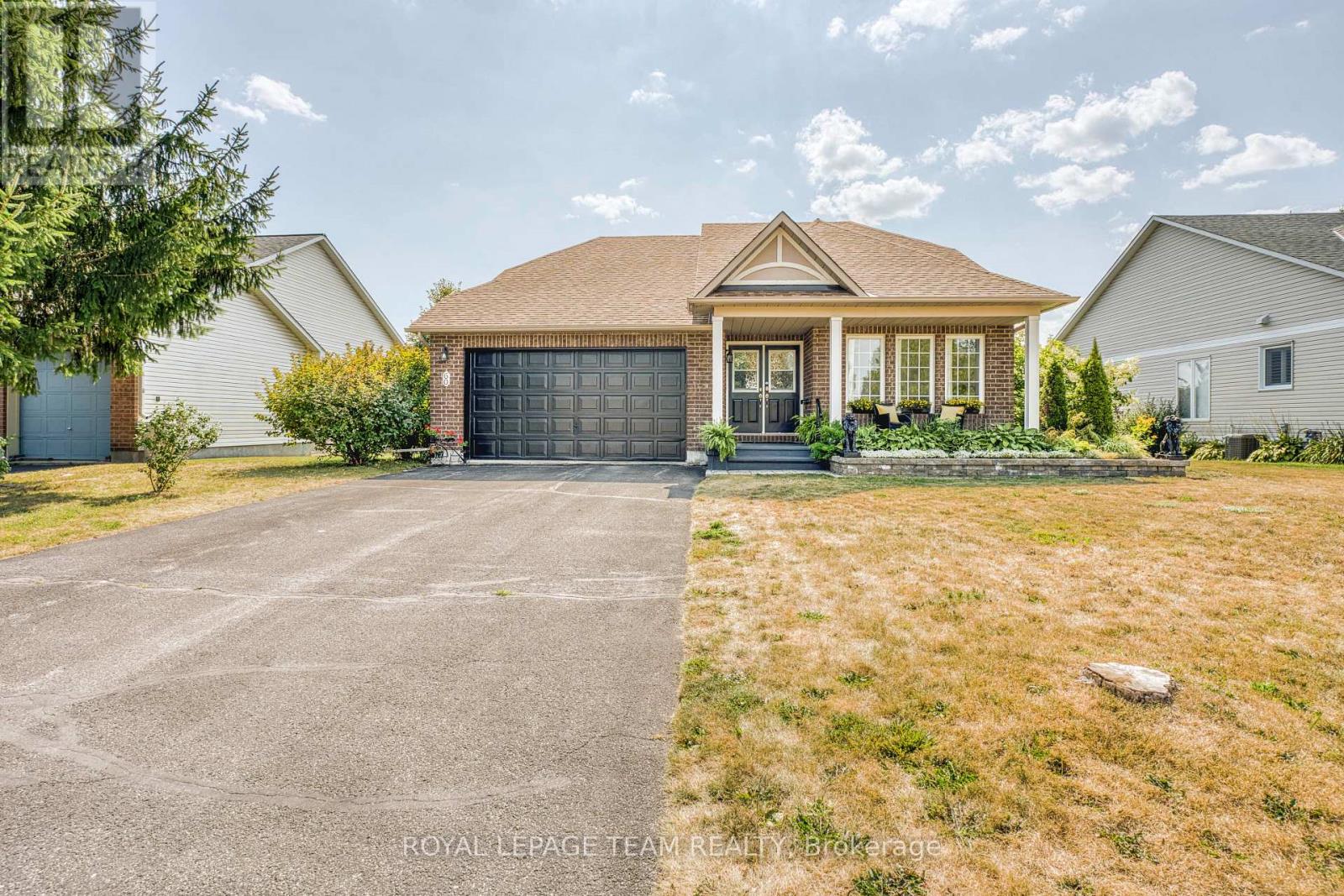 60 Harold Street, Mississippi Mills, Ontario  K0A 1A0 - Photo 2 - X12345965
