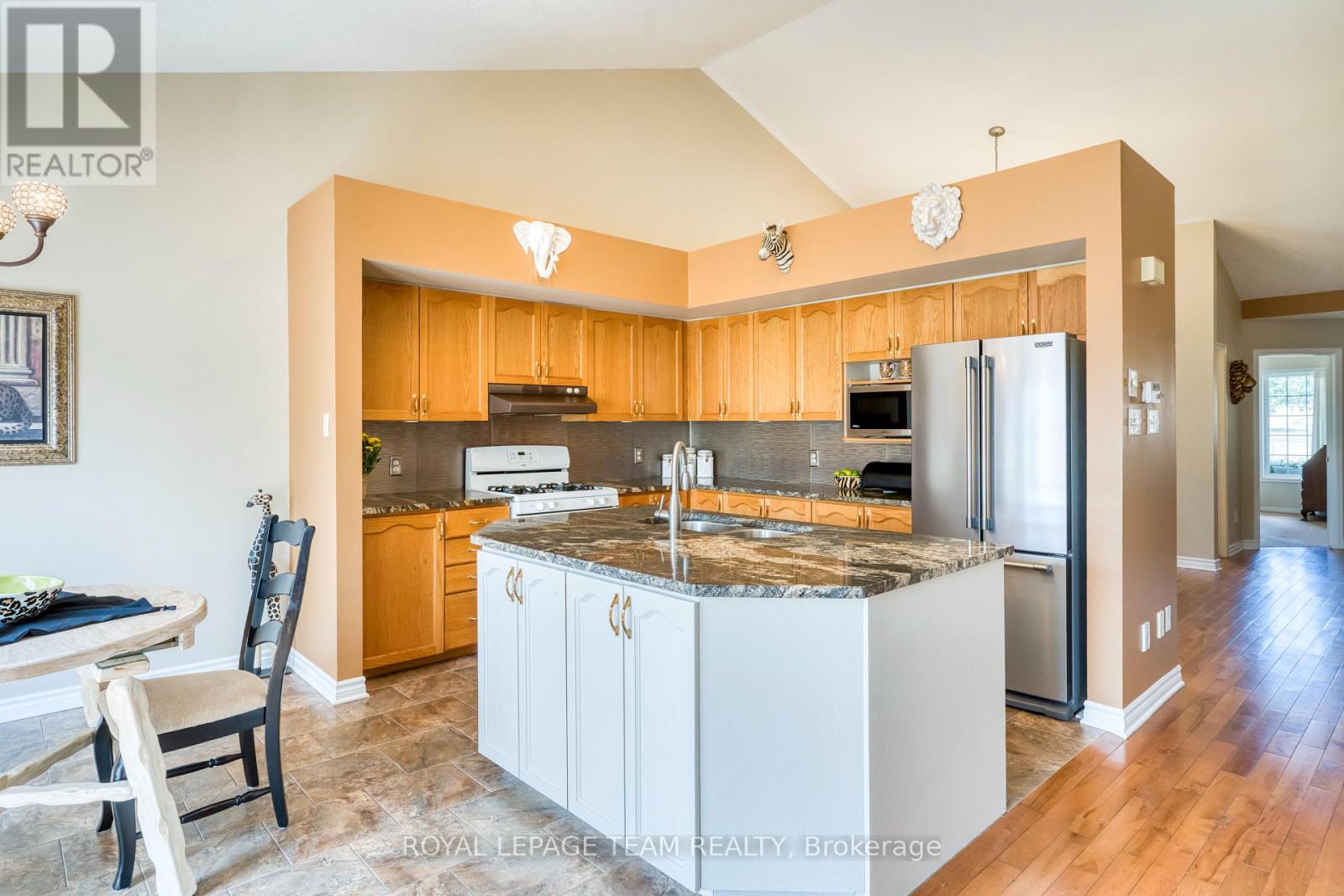 60 Harold Street, Mississippi Mills, Ontario  K0A 1A0 - Photo 5 - X12345965