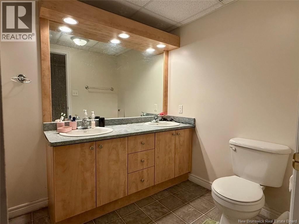 6 Brook Terrace Street, Campbellton, New Brunswick  E3N 3T3 - Photo 9 - NB126788