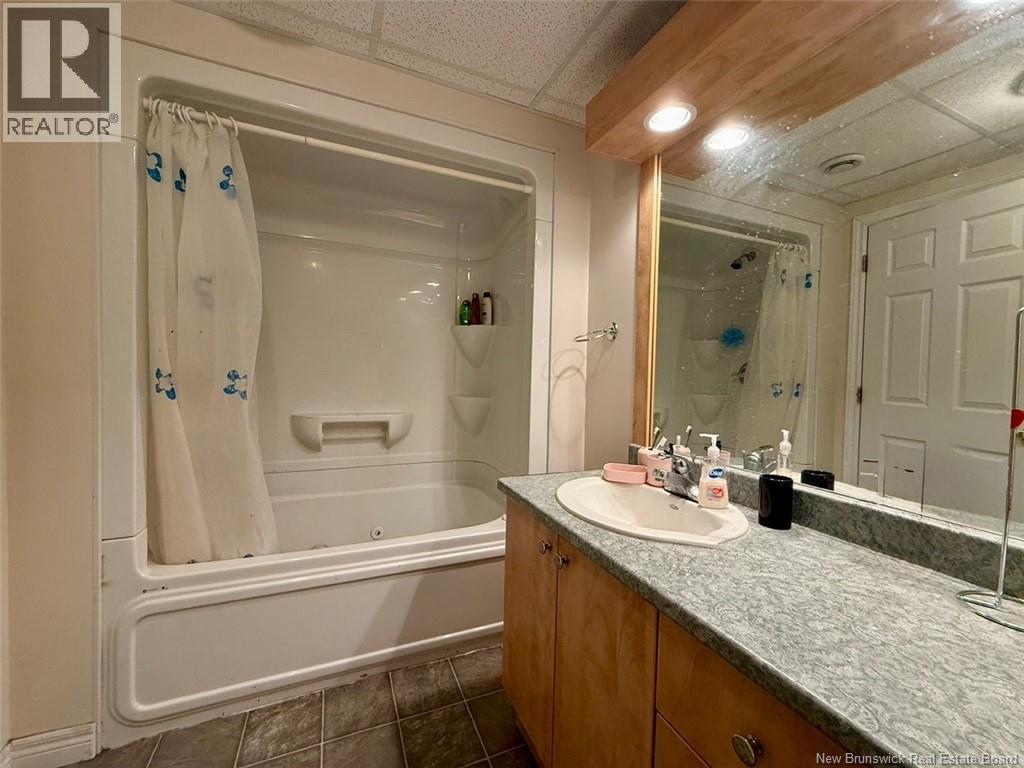 6 Brook Terrace Street, Campbellton, New Brunswick  E3N 3T3 - Photo 10 - NB126788
