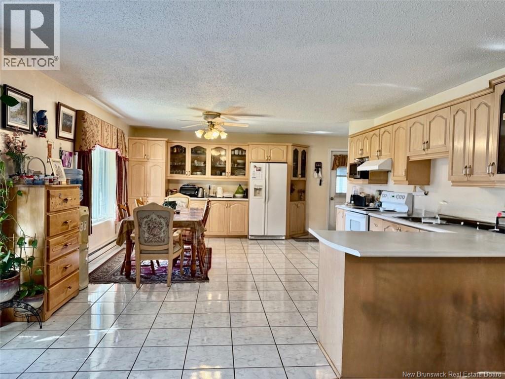 6 Brook Terrace Street, Campbellton, New Brunswick  E3N 3T3 - Photo 3 - NB126788