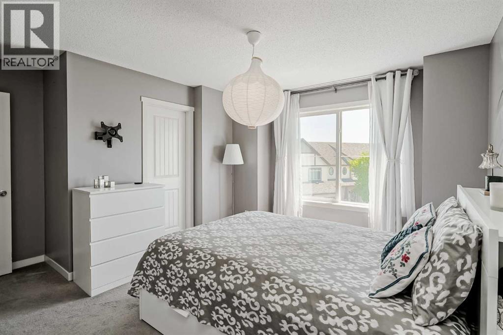 313 Copperpond Landing Se, Calgary, Alberta  T2Z 1G6 - Photo 18 - A2247411