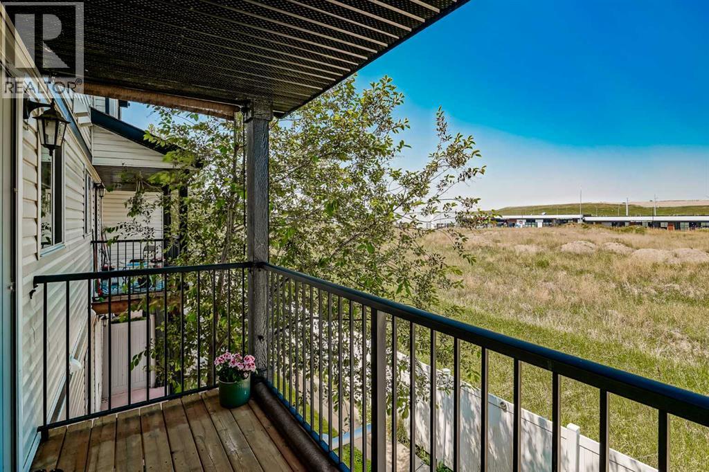 313 Copperpond Landing Se, Calgary, Alberta  T2Z 1G6 - Photo 27 - A2247411