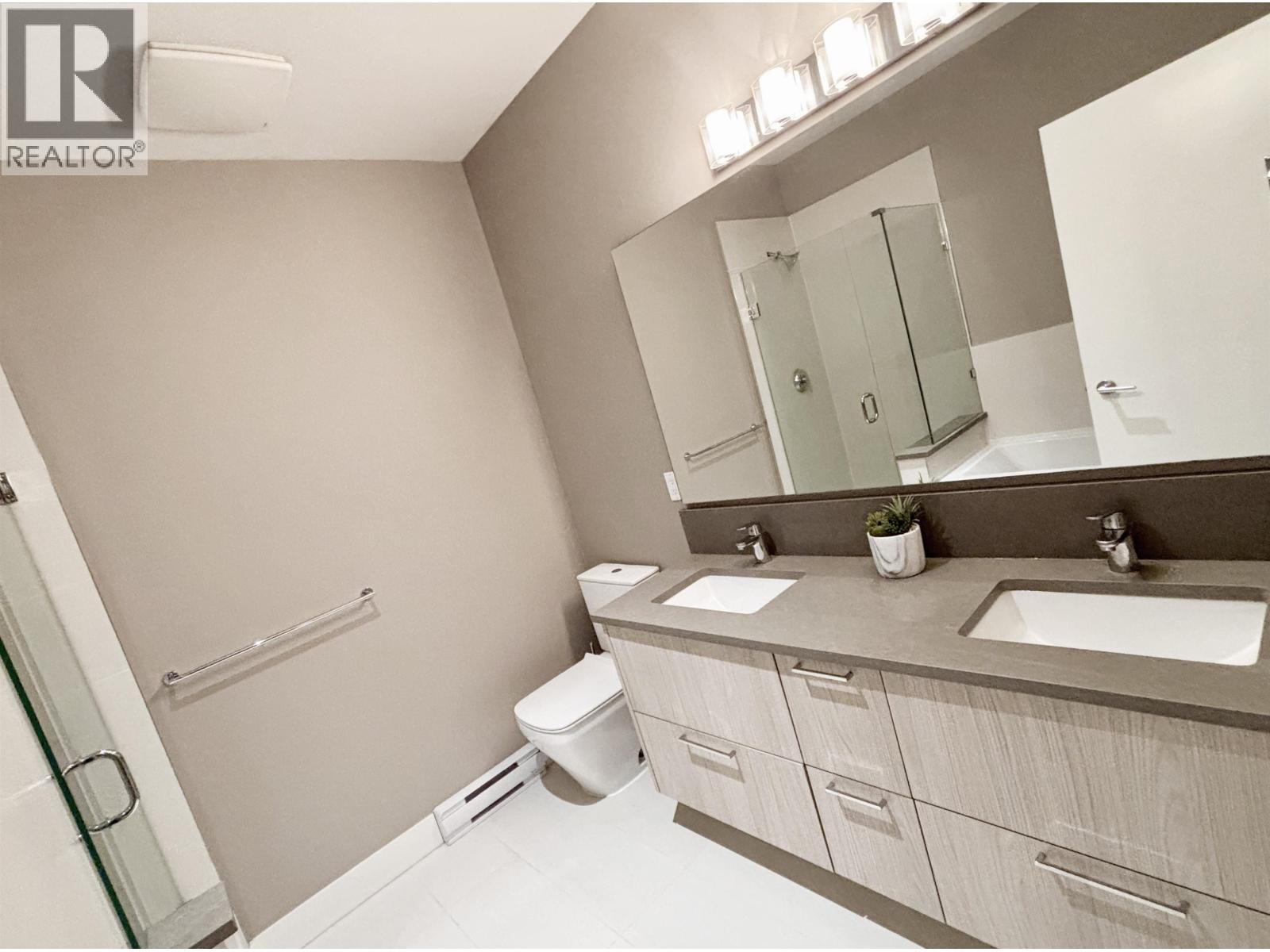 7 5122 Canada Way, Burnaby, British Columbia  V5E 0C3 - Photo 16 - R3049911