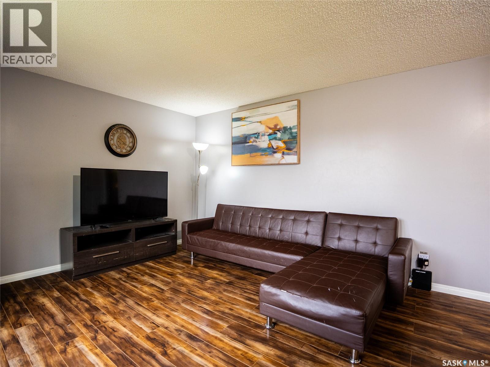 1003 Bayda Crescent, Regina, Saskatchewan  S4N 6Y3 - Photo 8 - SK019103