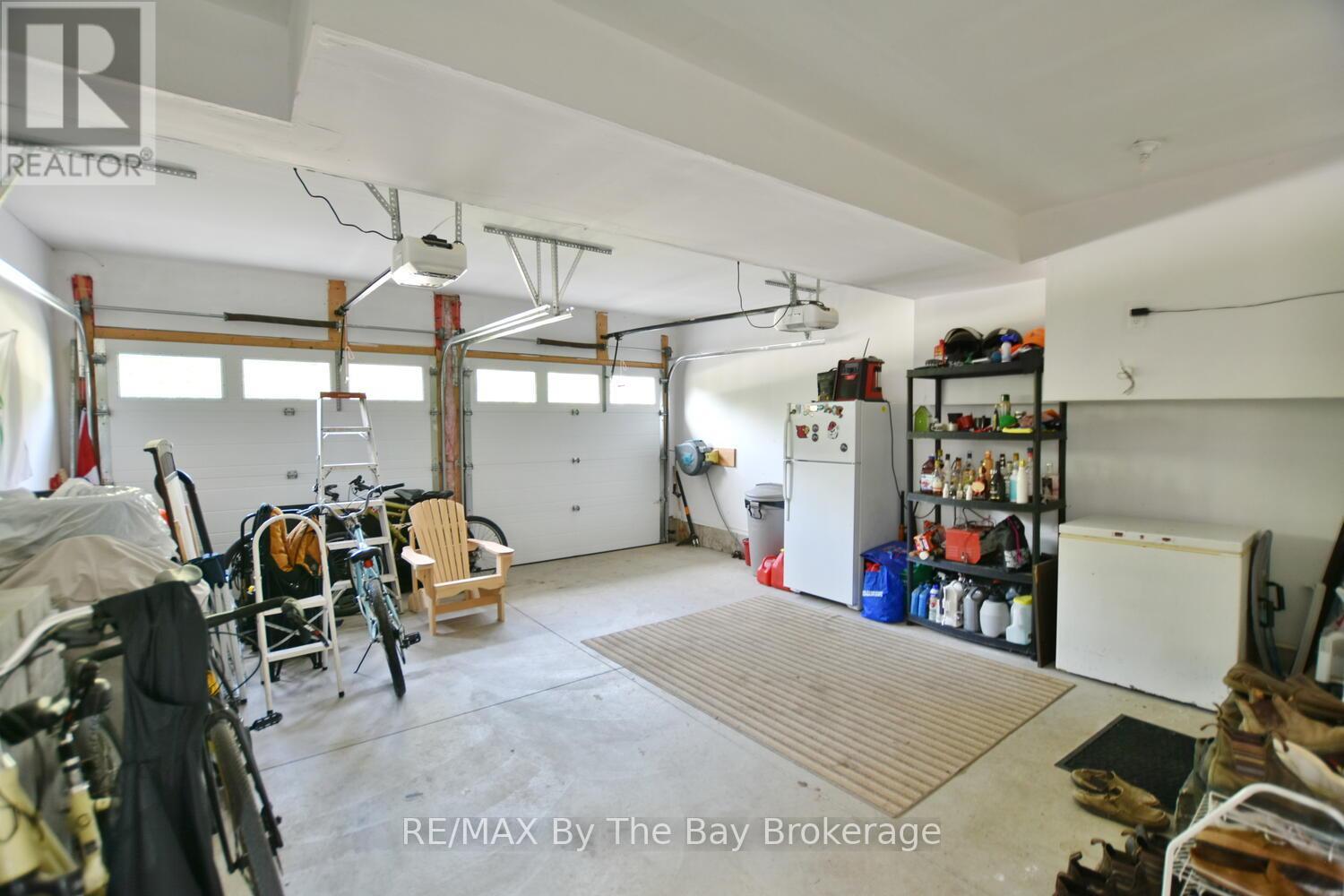 71 48th Street S, Wasaga Beach, Ontario  L9Z 2Z8 - Photo 40 - S12416827