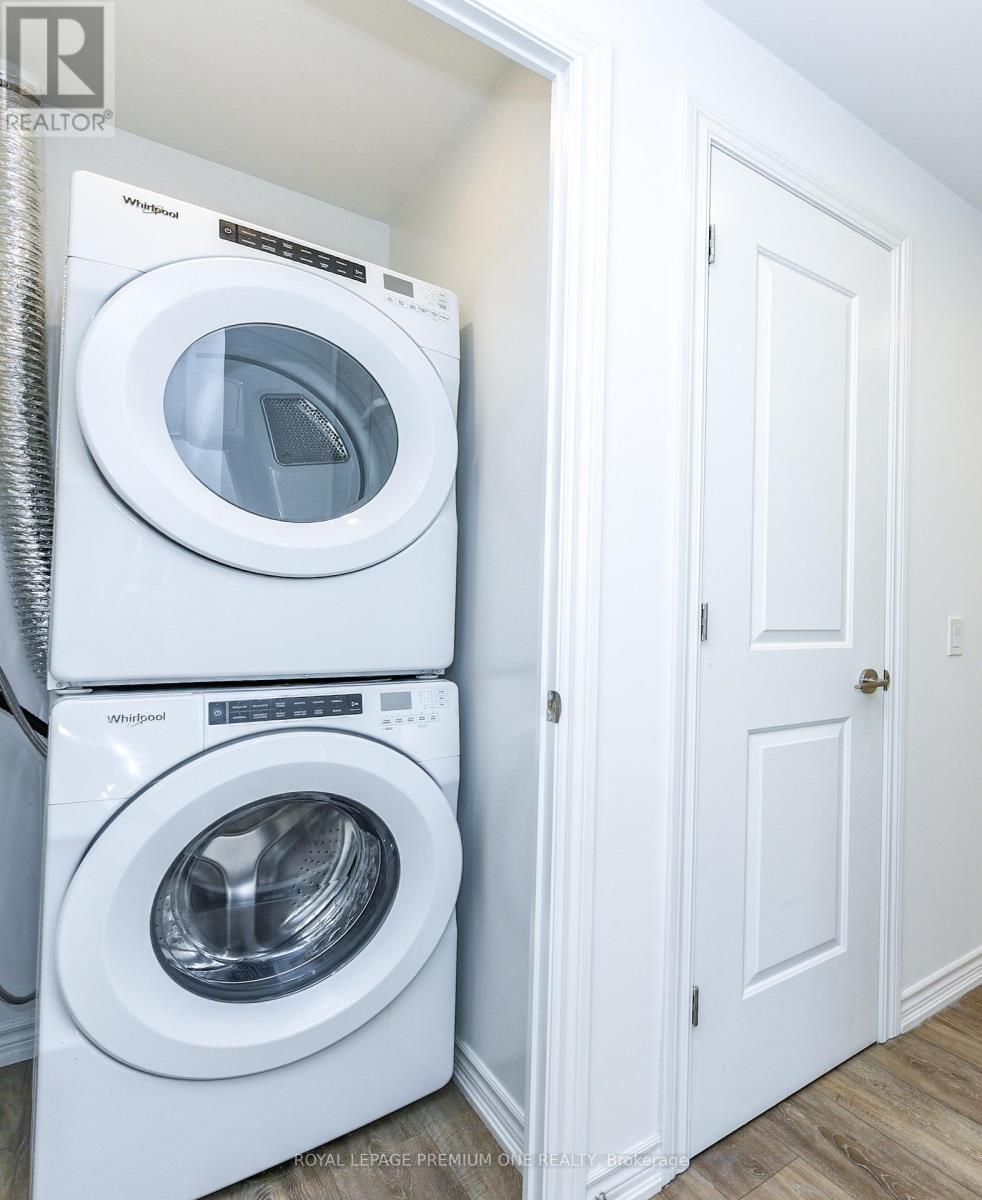 205 - 571 Prince Edward Drive N, Toronto, Ontario  M8X 0A1 - Photo 24 - W12410876