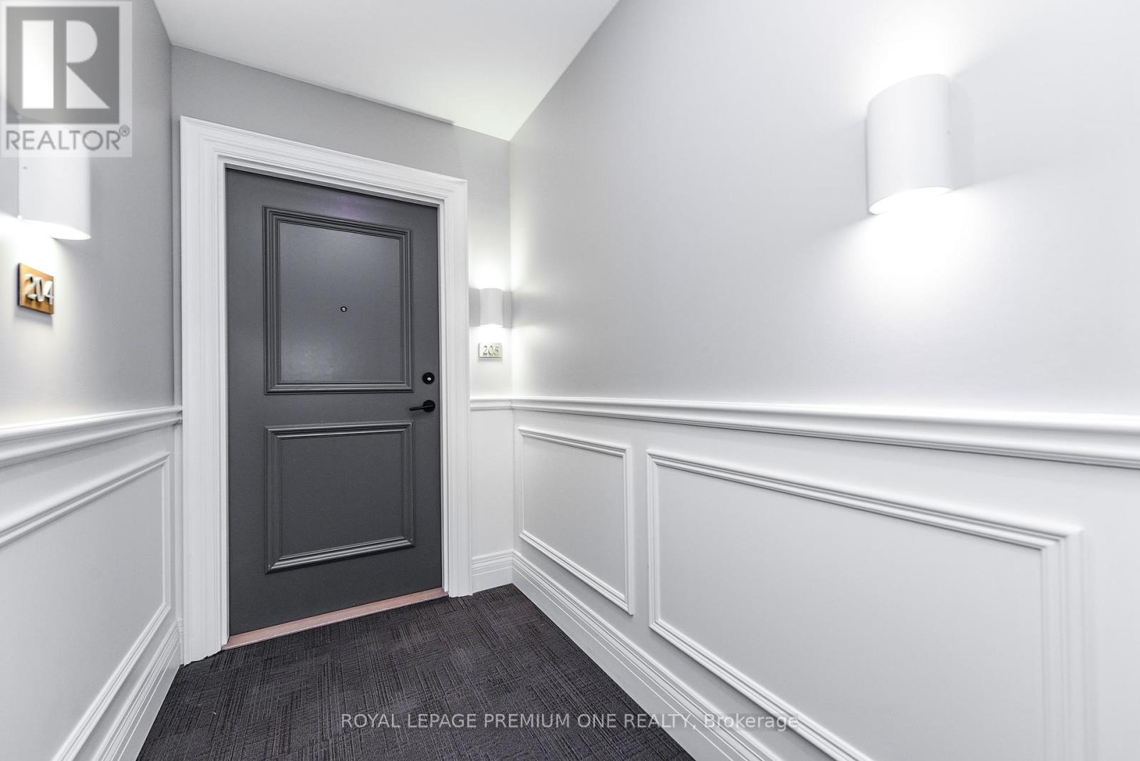 205 - 571 Prince Edward Drive N, Toronto, Ontario  M8X 0A1 - Photo 23 - W12410876