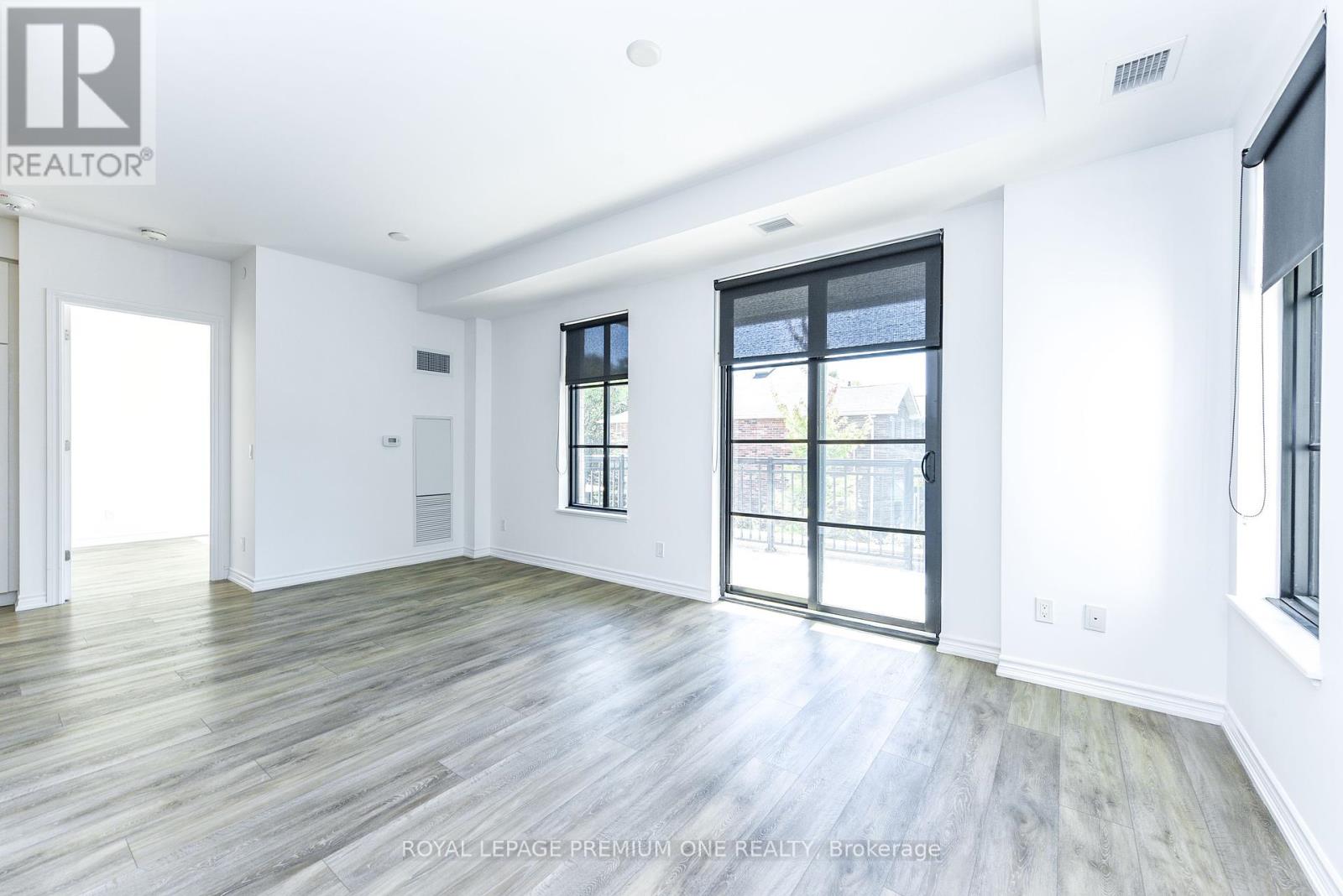 205 - 571 Prince Edward Drive N, Toronto, Ontario  M8X 0A1 - Photo 36 - W12410876