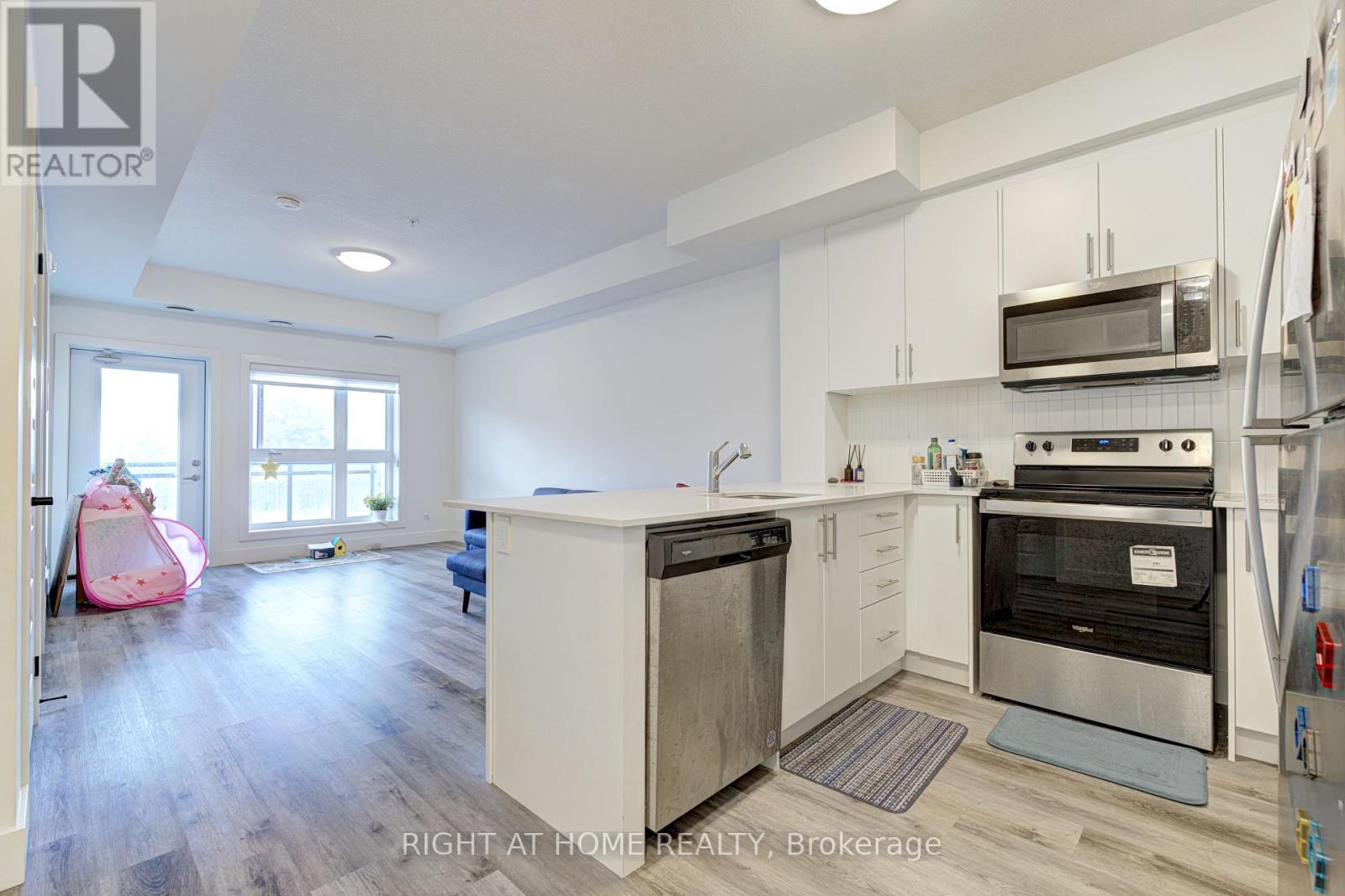 304 - 1201 Lackner Place, Kitchener, Ontario  N2A 0L4 - Photo 10 - X12419249