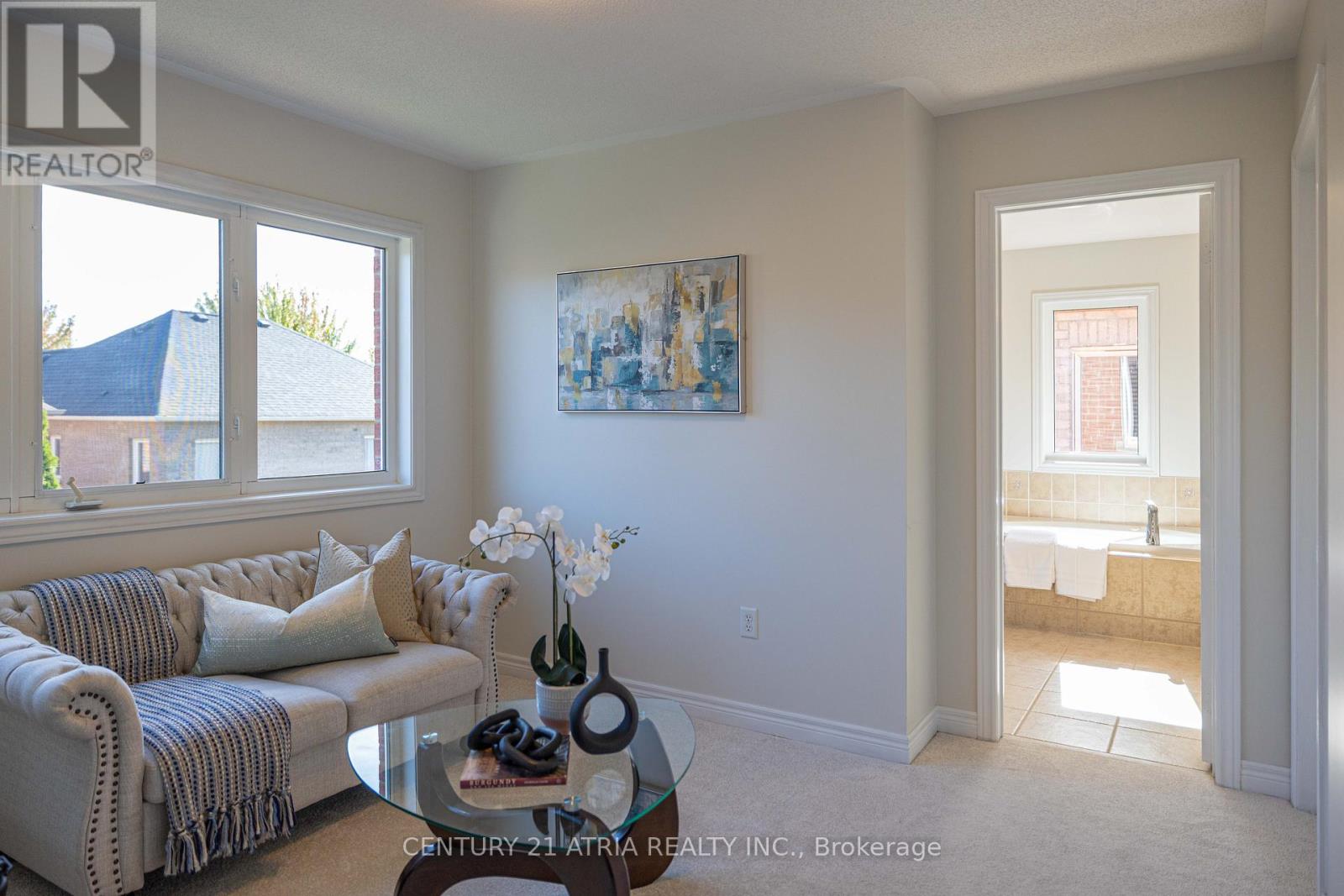 82 Adastra Crescent, Markham, Ontario  L6C 3C8 - Photo 19 - N12374306