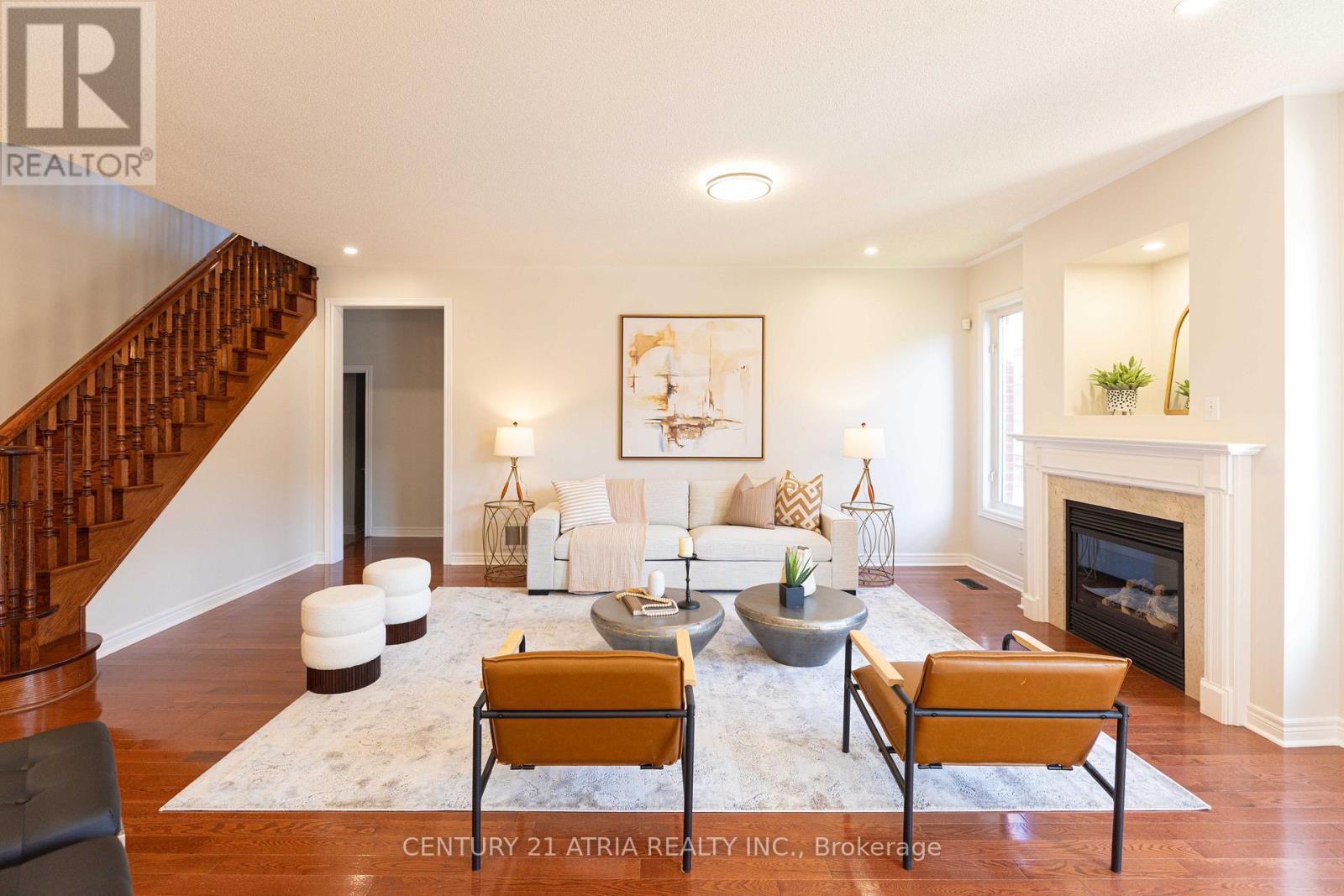 82 Adastra Crescent, Markham, Ontario  L6C 3C8 - Photo 7 - N12374306