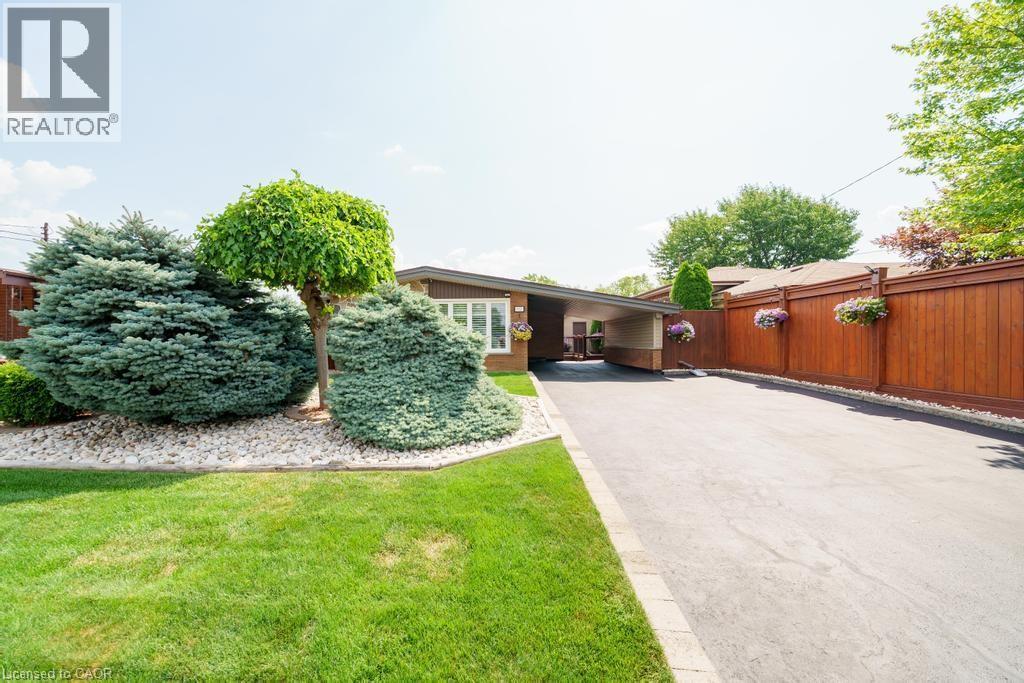 117 Sunrise Drive, Hamilton, Ontario  L8K 4C5 - Photo 4 - 40772552