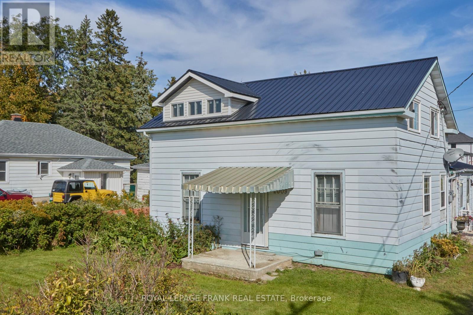 2009 Maple Grove Road, Clarington, Ontario  L1C 6M9 - Photo 2 - E12421287