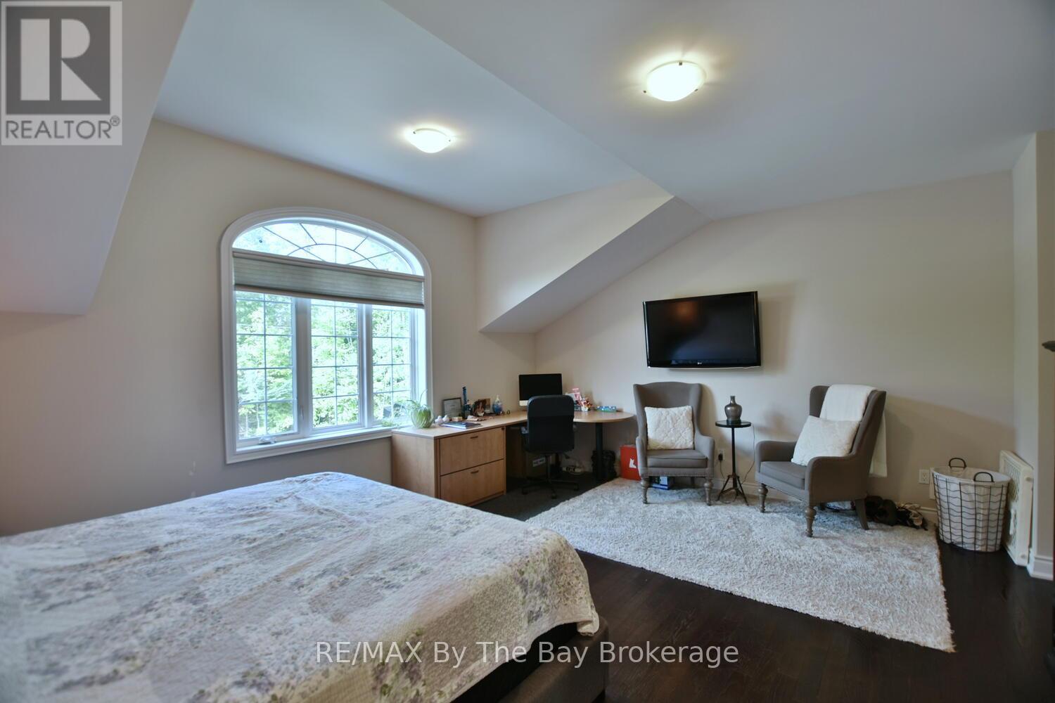 71 48th Street S, Wasaga Beach, Ontario  L9Z 2Z8 - Photo 27 - S12416827