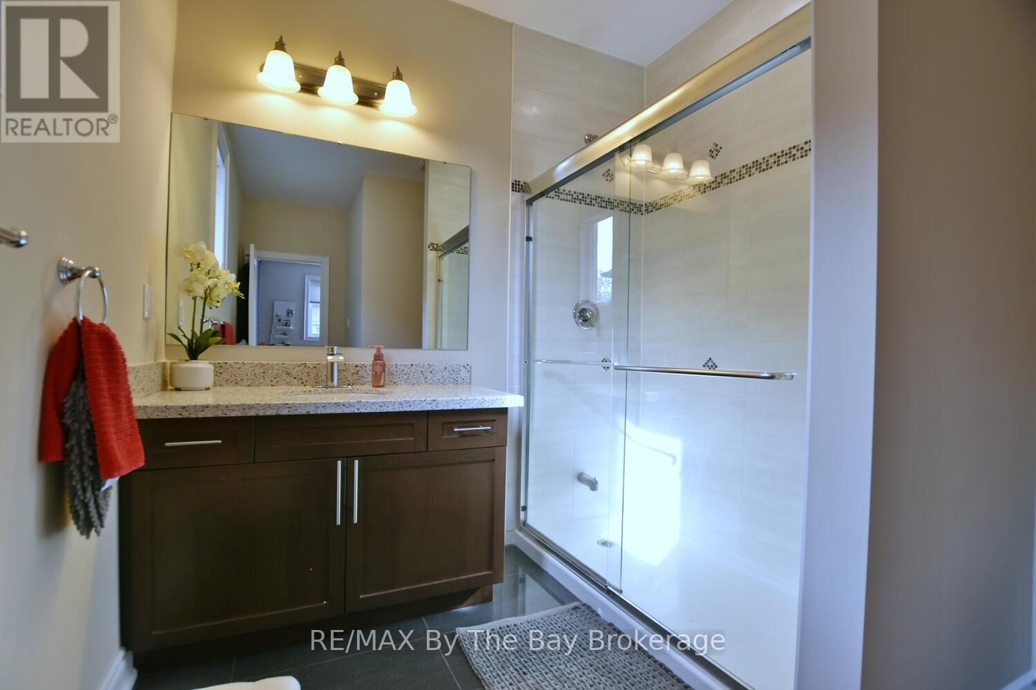 71 48th Street S, Wasaga Beach, Ontario  L9Z 2Z8 - Photo 25 - S12416827