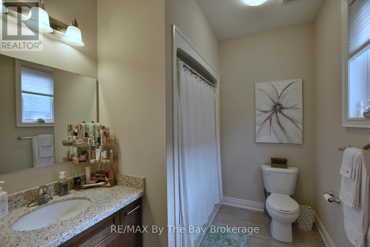 71 48th Street S, Wasaga Beach, Ontario  L9Z 2Z8 - Photo 30 - S12416827
