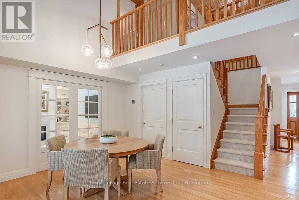 69 Allan Street, Oakville, Ontario  L6J 3M7 - Photo 19 - W12421337