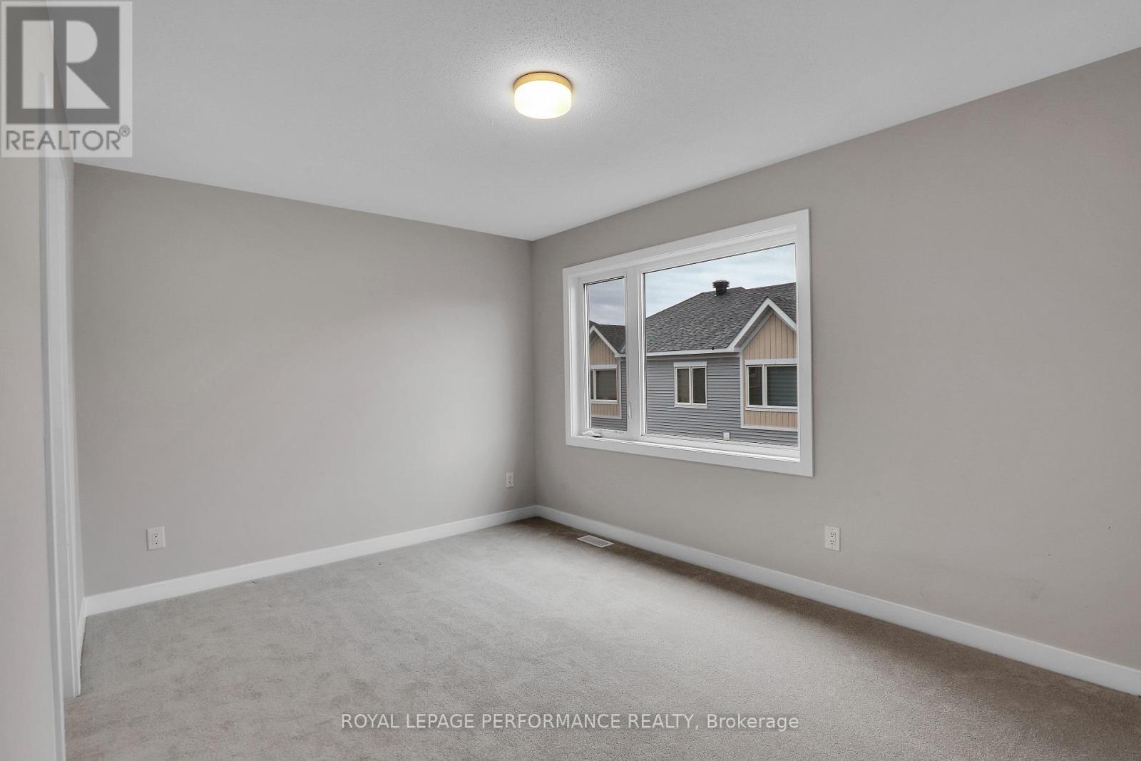 94 Pizzicato Street, Ottawa, Ontario  K1W 0E1 - Photo 15 - X12421373