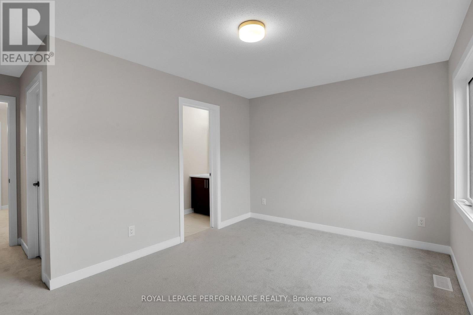 94 Pizzicato Street, Ottawa, Ontario  K1W 0E1 - Photo 16 - X12421373