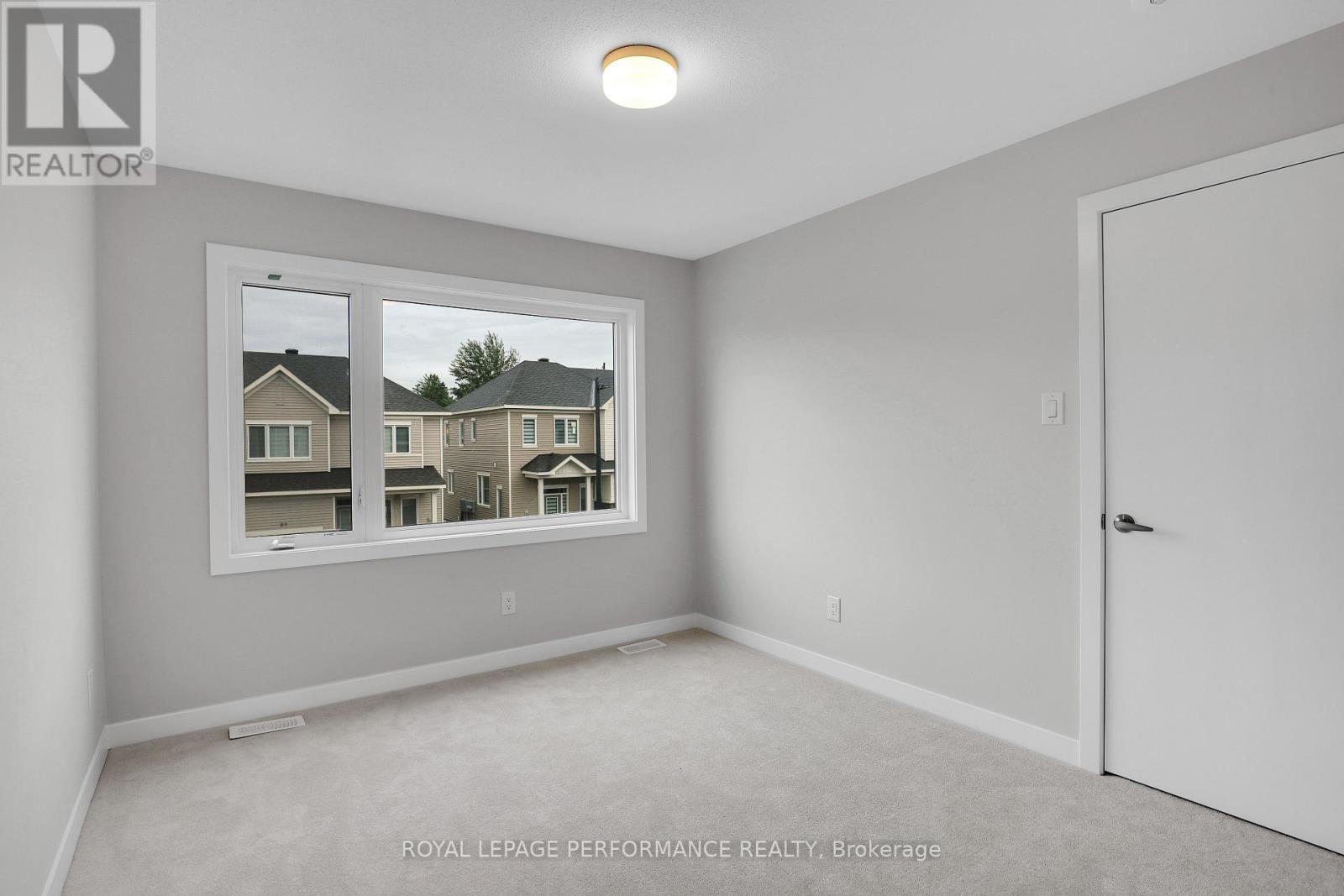94 Pizzicato Street, Ottawa, Ontario  K1W 0E1 - Photo 21 - X12421373