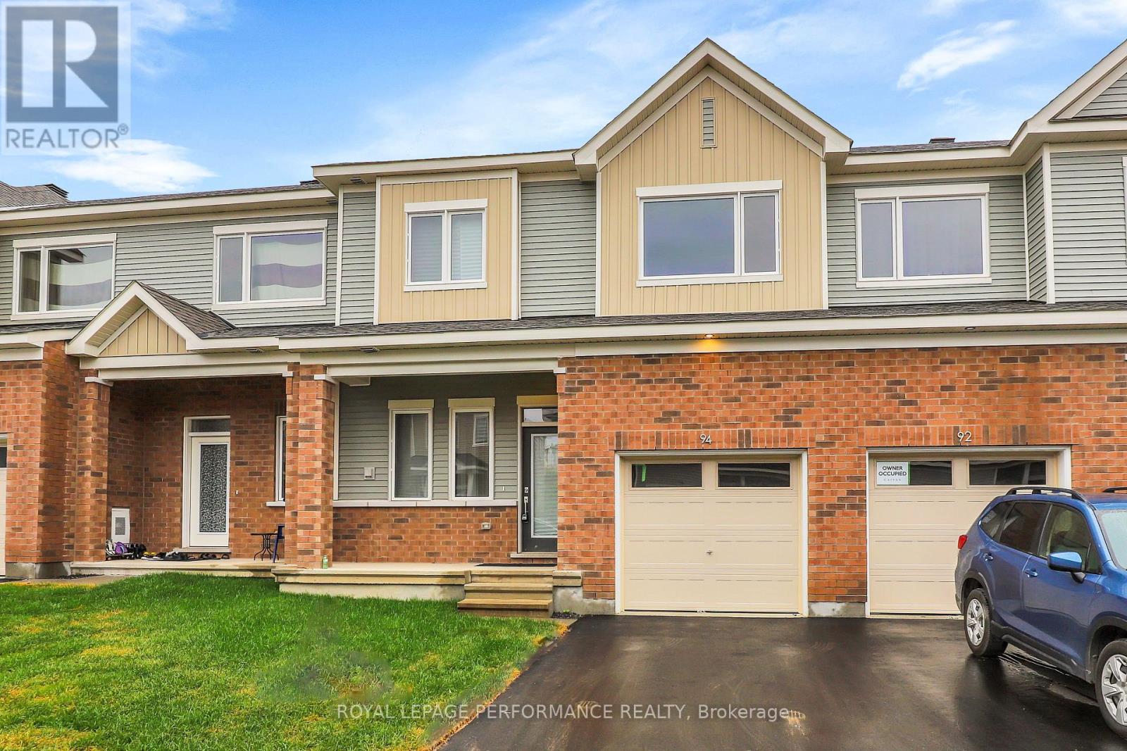 94 Pizzicato Street, Ottawa, Ontario  K1W 0E1 - Photo 3 - X12421373