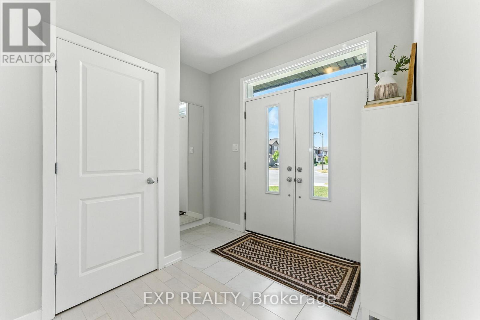 641 Rouncey Road, Ottawa, Ontario  K2V 0P4 - Photo 4 - X12421375