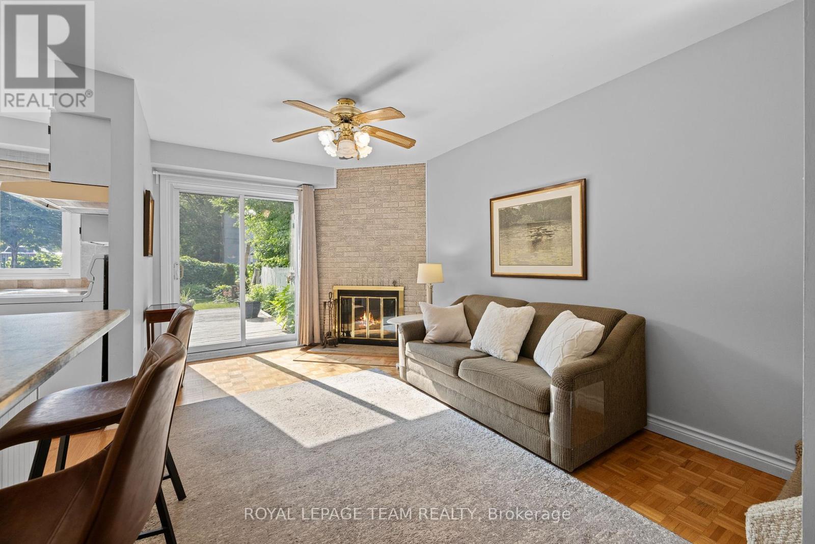 2486 Regina Street, Ottawa, Ontario  K2B 6X5 - Photo 15 - X12421380