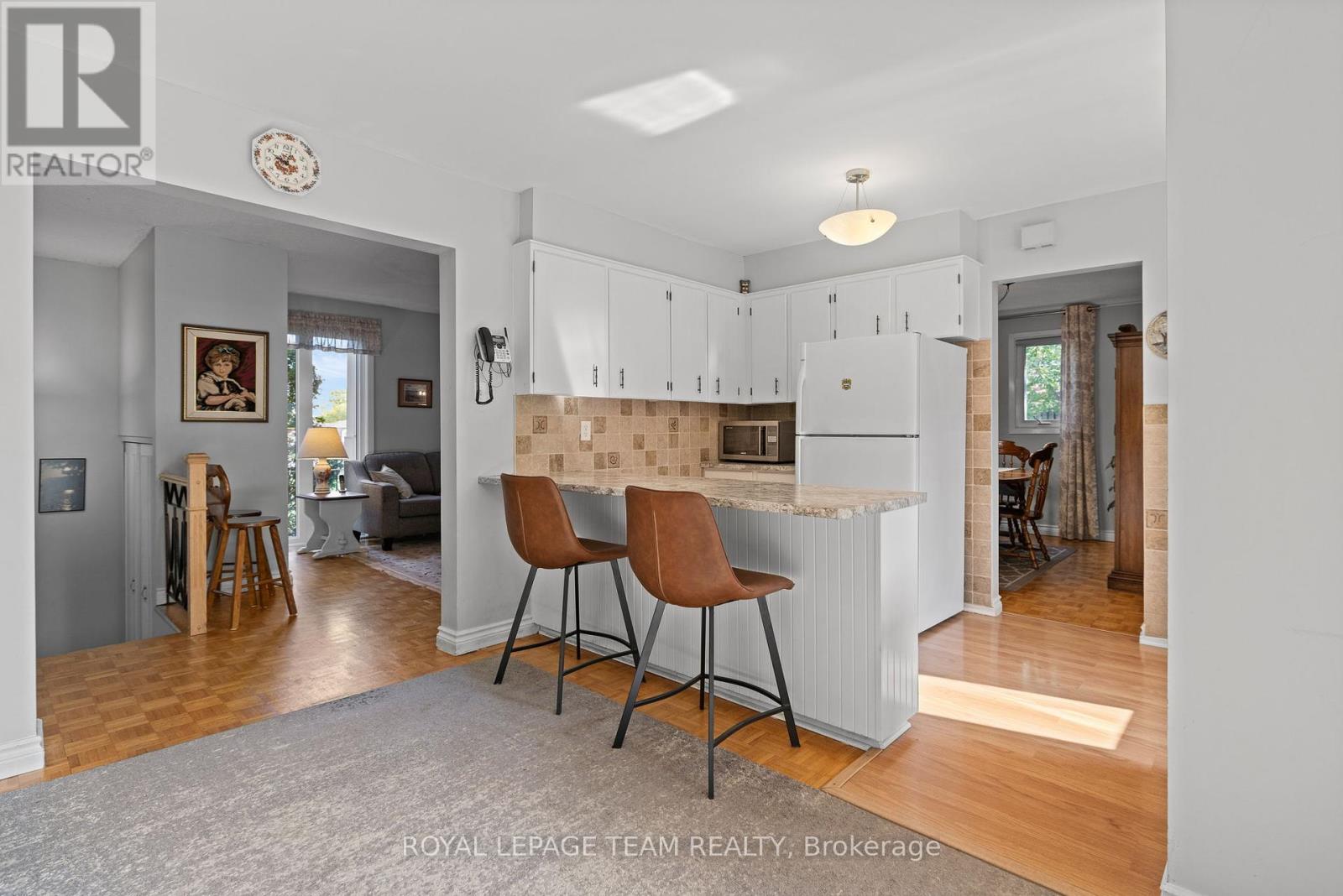 2486 Regina Street, Ottawa, Ontario  K2B 6X5 - Photo 17 - X12421380