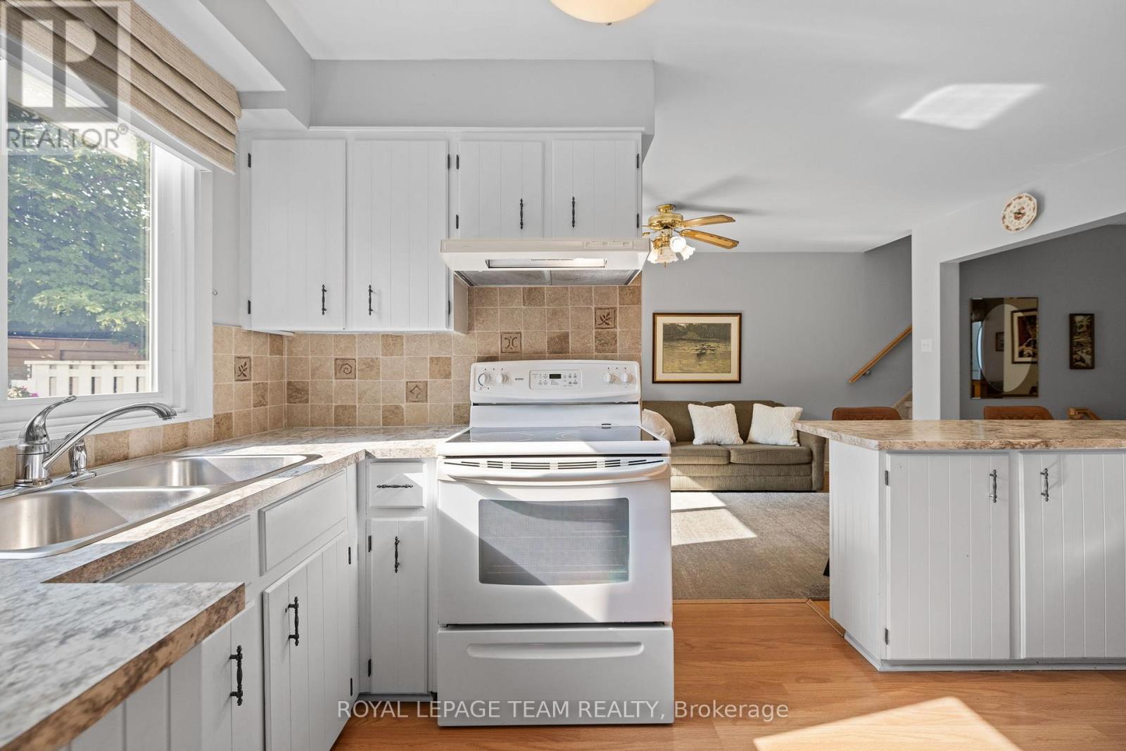 2486 Regina Street, Ottawa, Ontario  K2B 6X5 - Photo 20 - X12421380