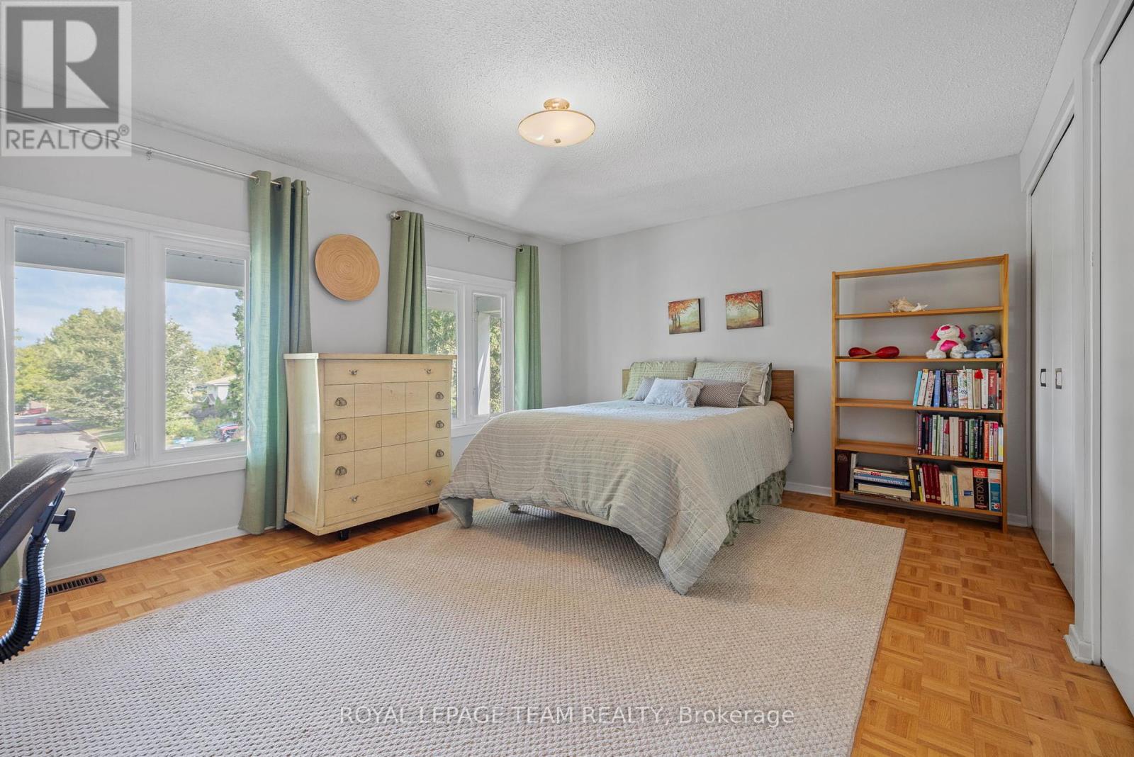 2486 Regina Street, Ottawa, Ontario  K2B 6X5 - Photo 23 - X12421380