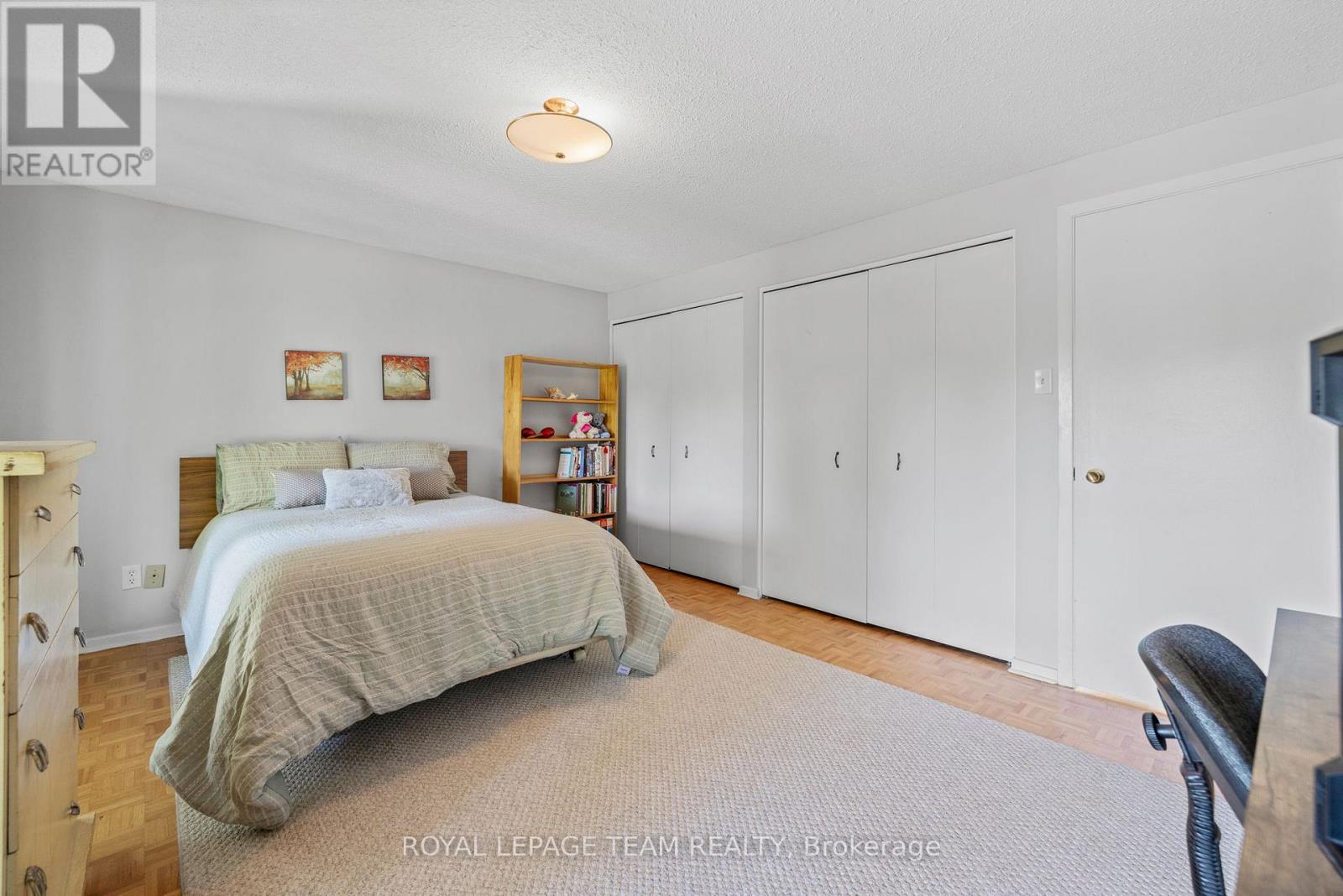 2486 Regina Street, Ottawa, Ontario  K2B 6X5 - Photo 24 - X12421380