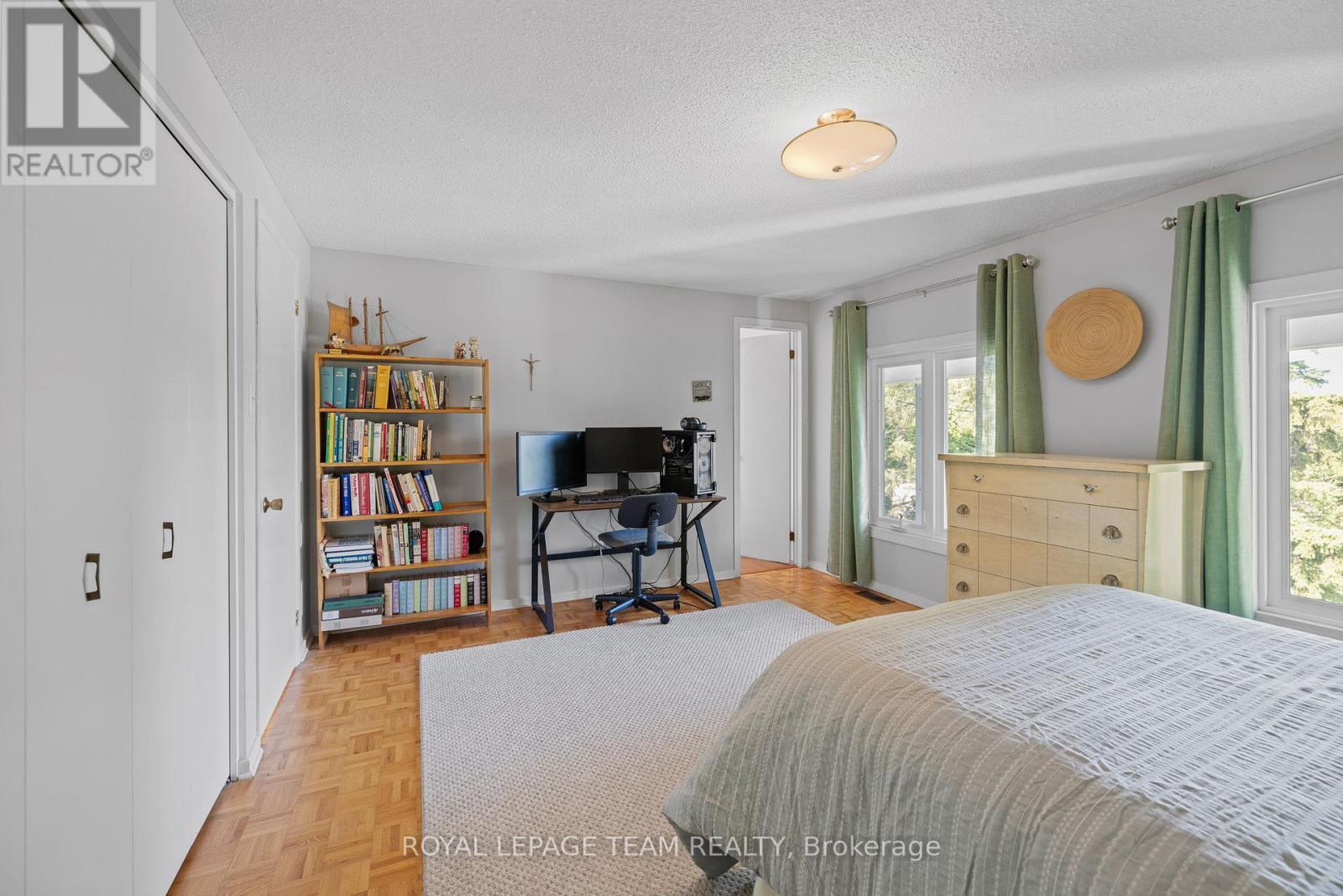 2486 Regina Street, Ottawa, Ontario  K2B 6X5 - Photo 25 - X12421380