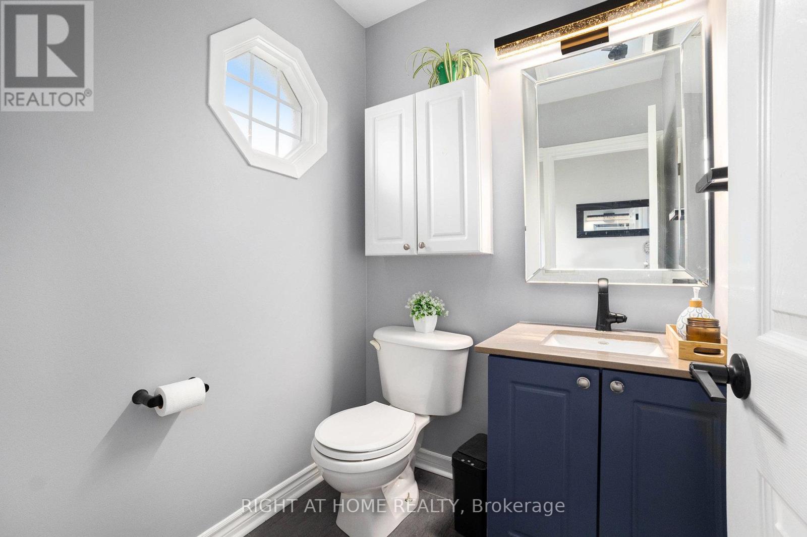 3 Monterey Drive, Ottawa, Ontario  K2H 7A9 - Photo 12 - X12421383